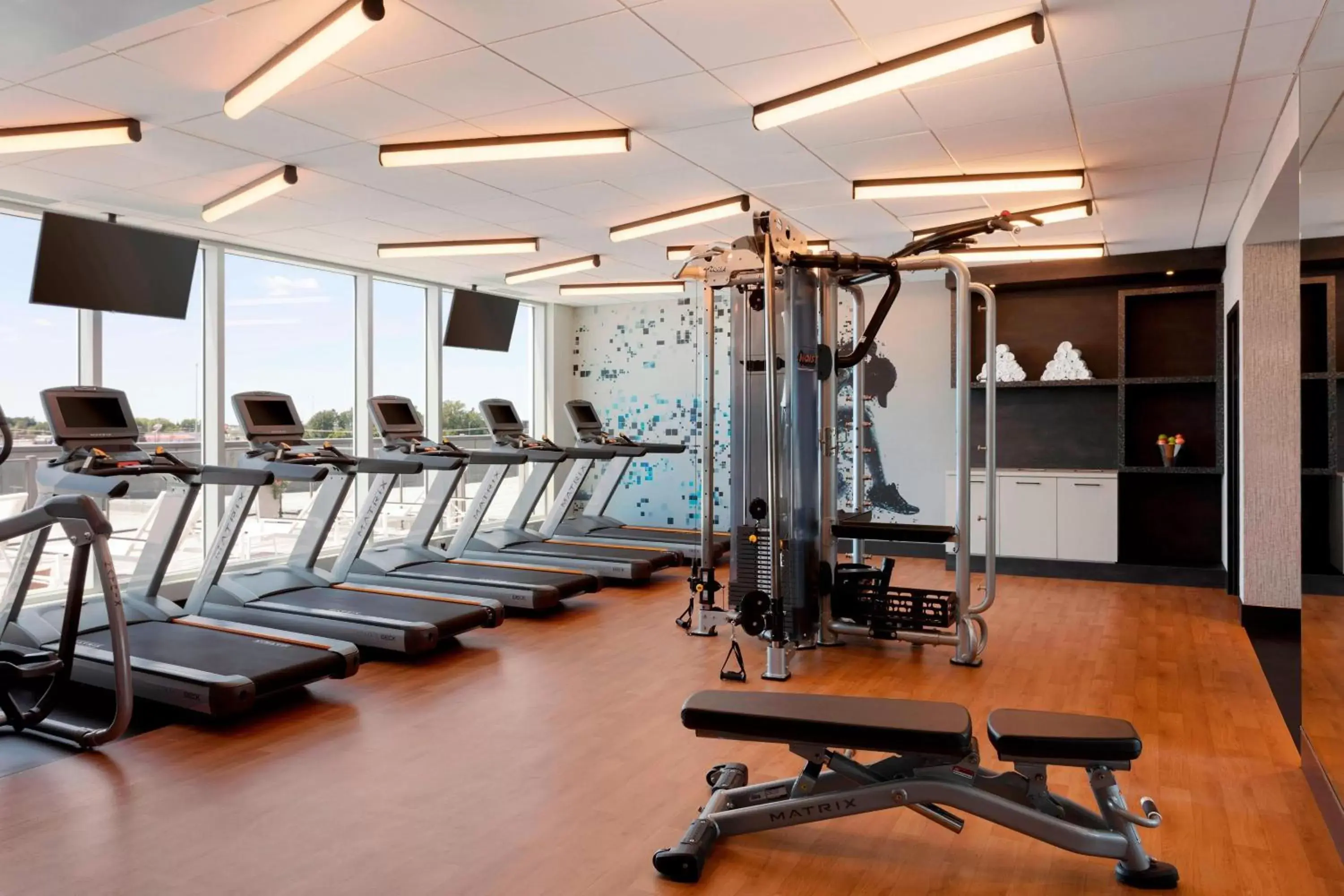 Fitness centre/facilities, Fitness Center/Facilities in Sheraton Saint-Hyacinthe Hotel
