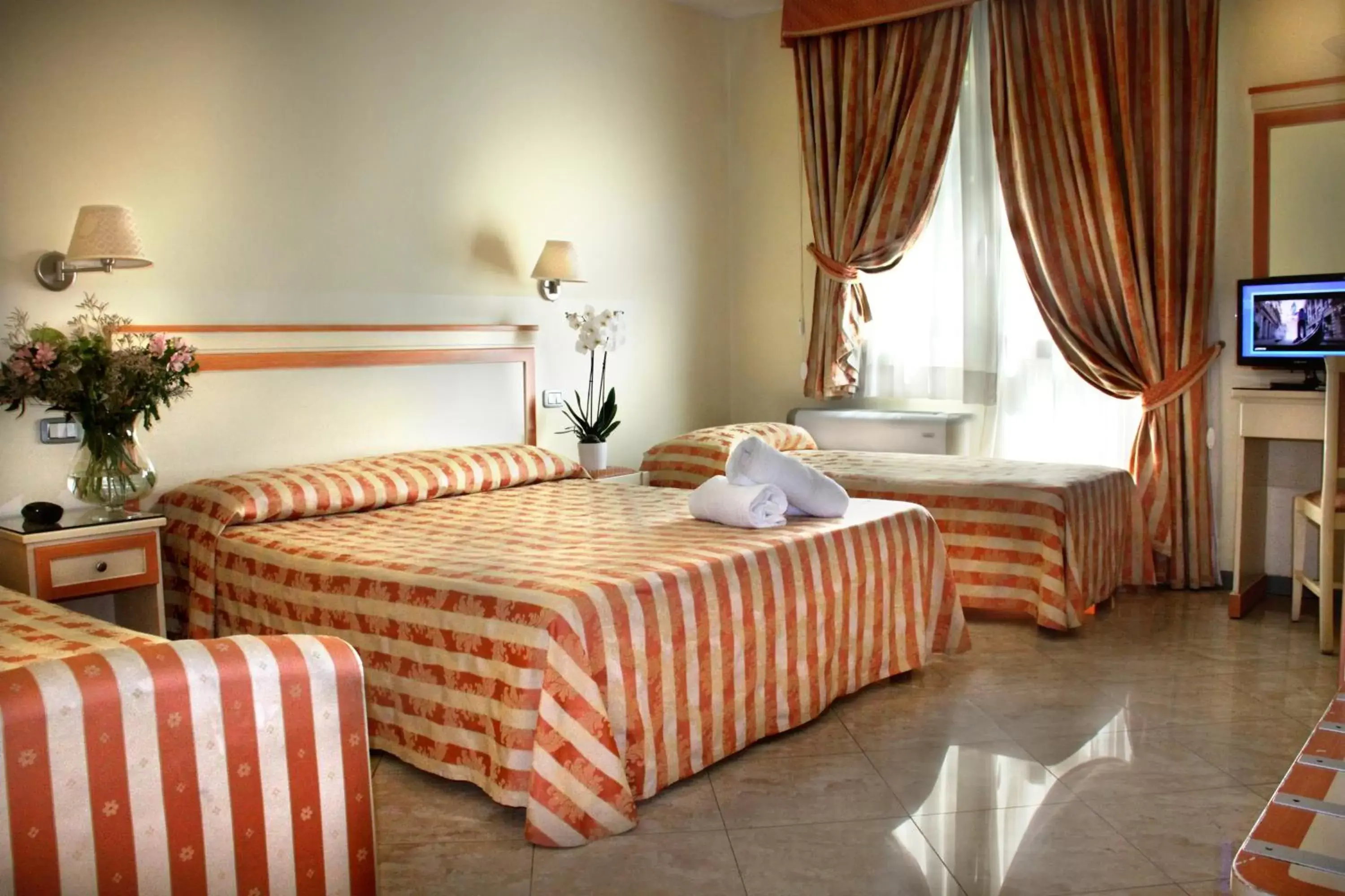 Bed in Hotel Regit