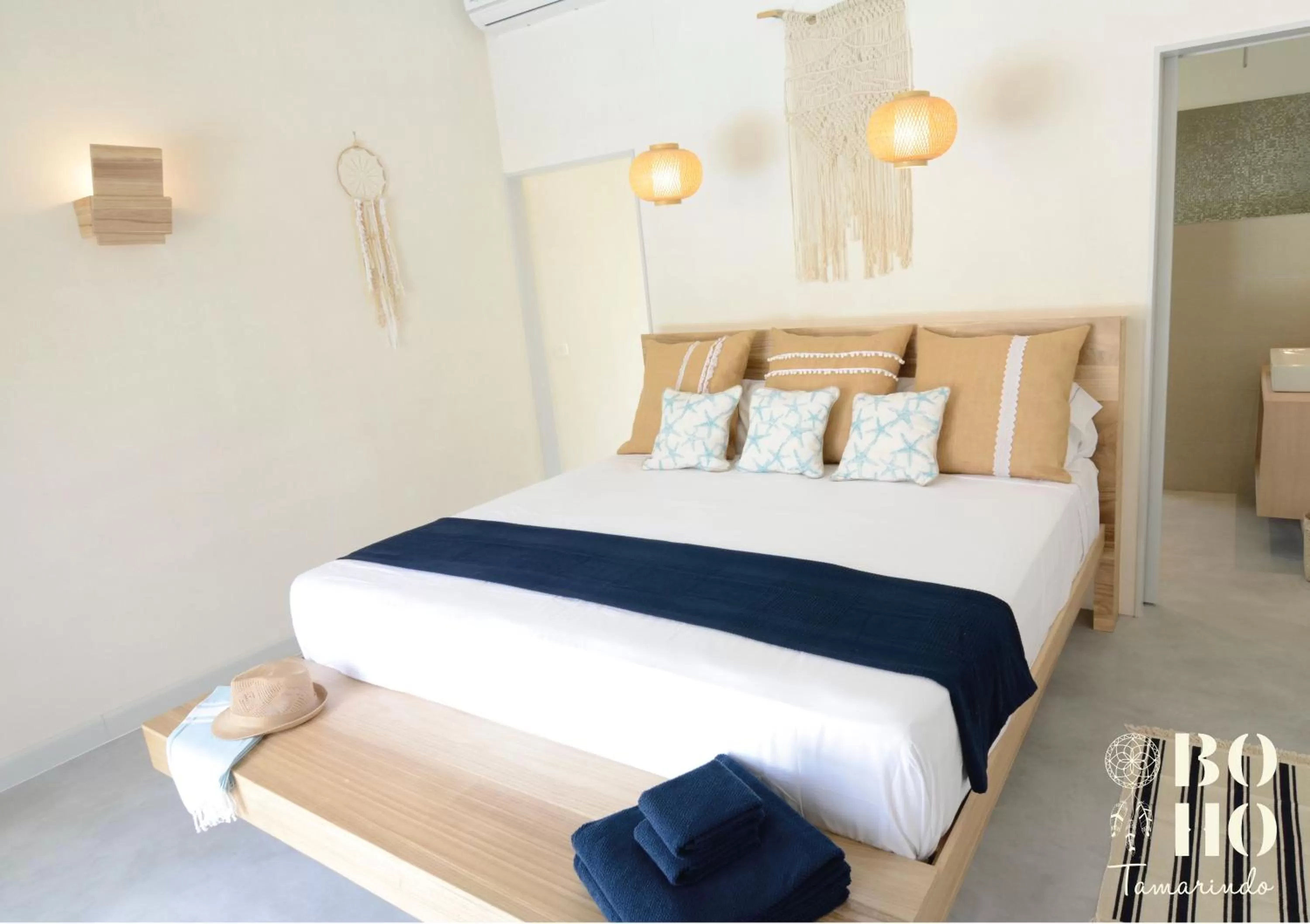 Bedroom, Bed in BoHo Tamarindo - Adults Only