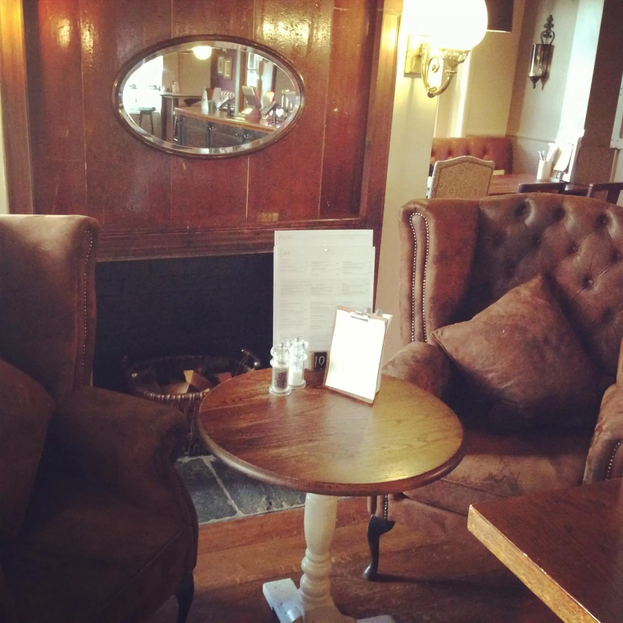 Lounge or bar, Seating Area in Fountain Inn by Greene King Inns