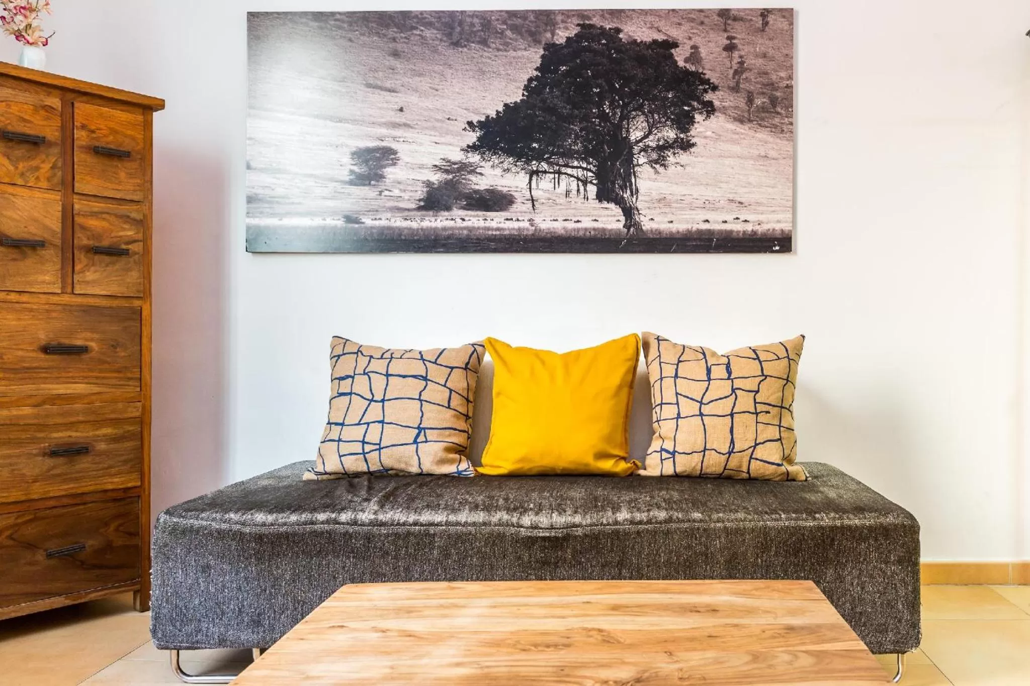 Fridays Flats Dreamy Duplex - Stylish Beach Loft