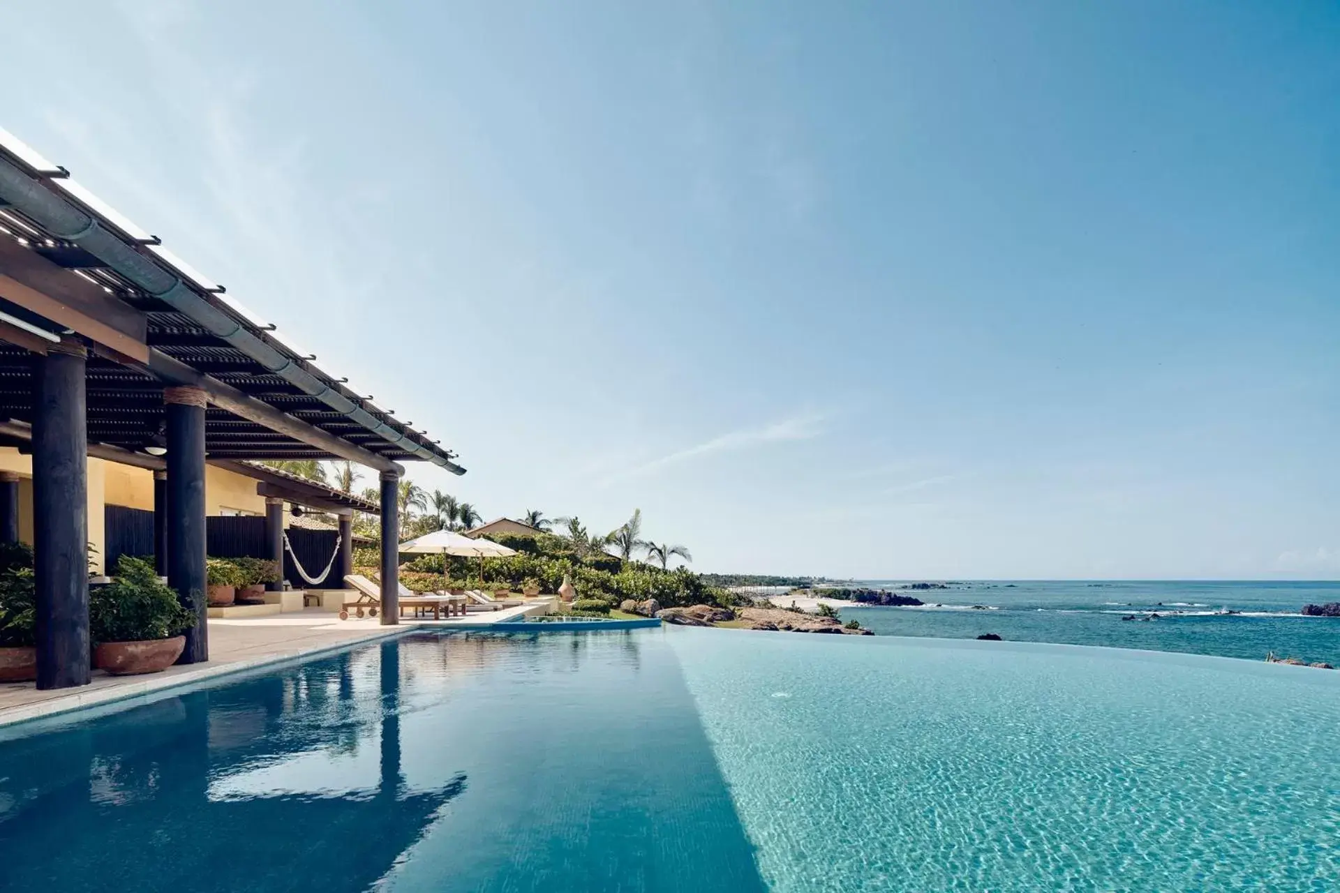 Swimming Pool in Four Seasons Resort Punta Mita