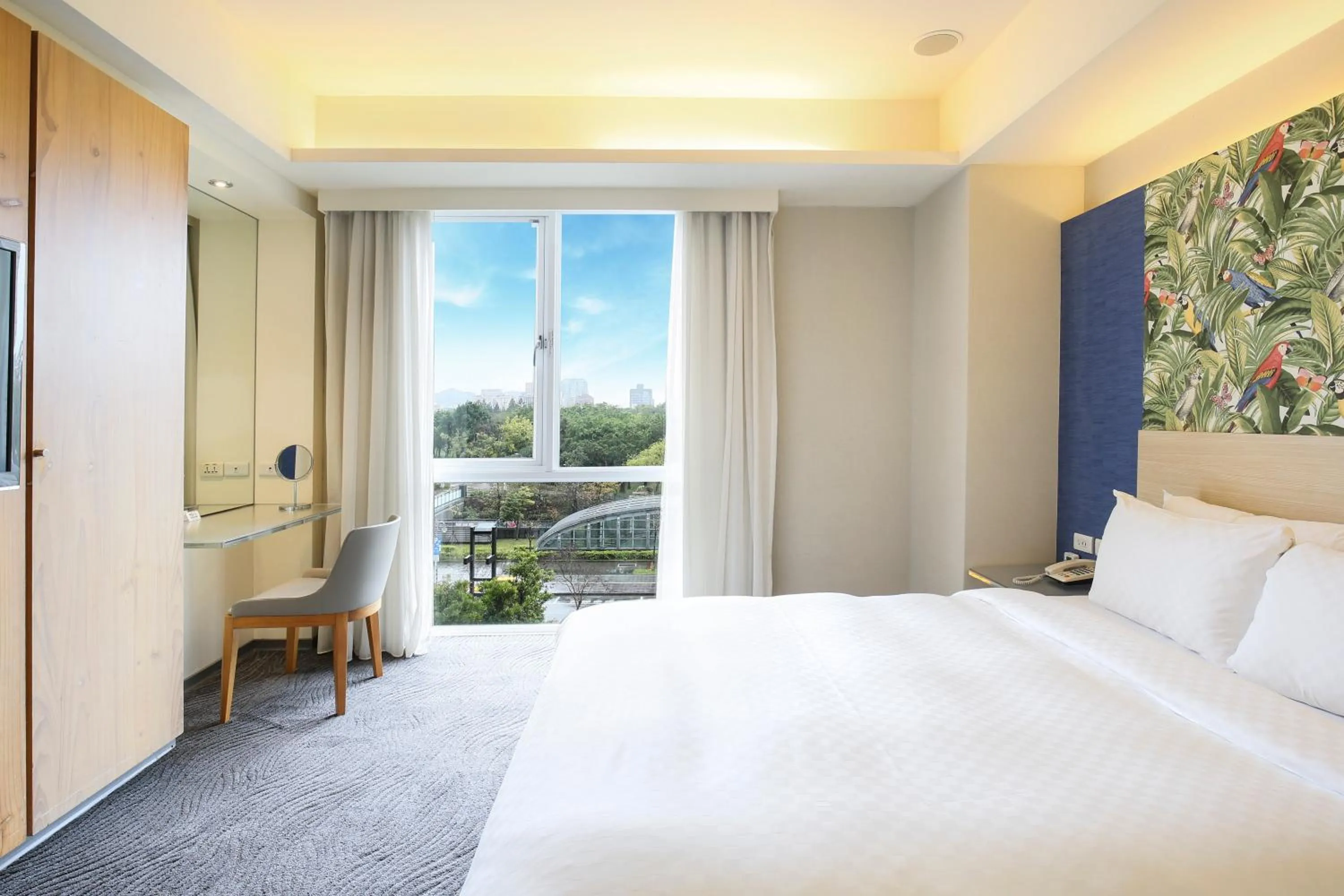 Photo of the whole room, Bed in Dandy Hotel-Daan Park Branch