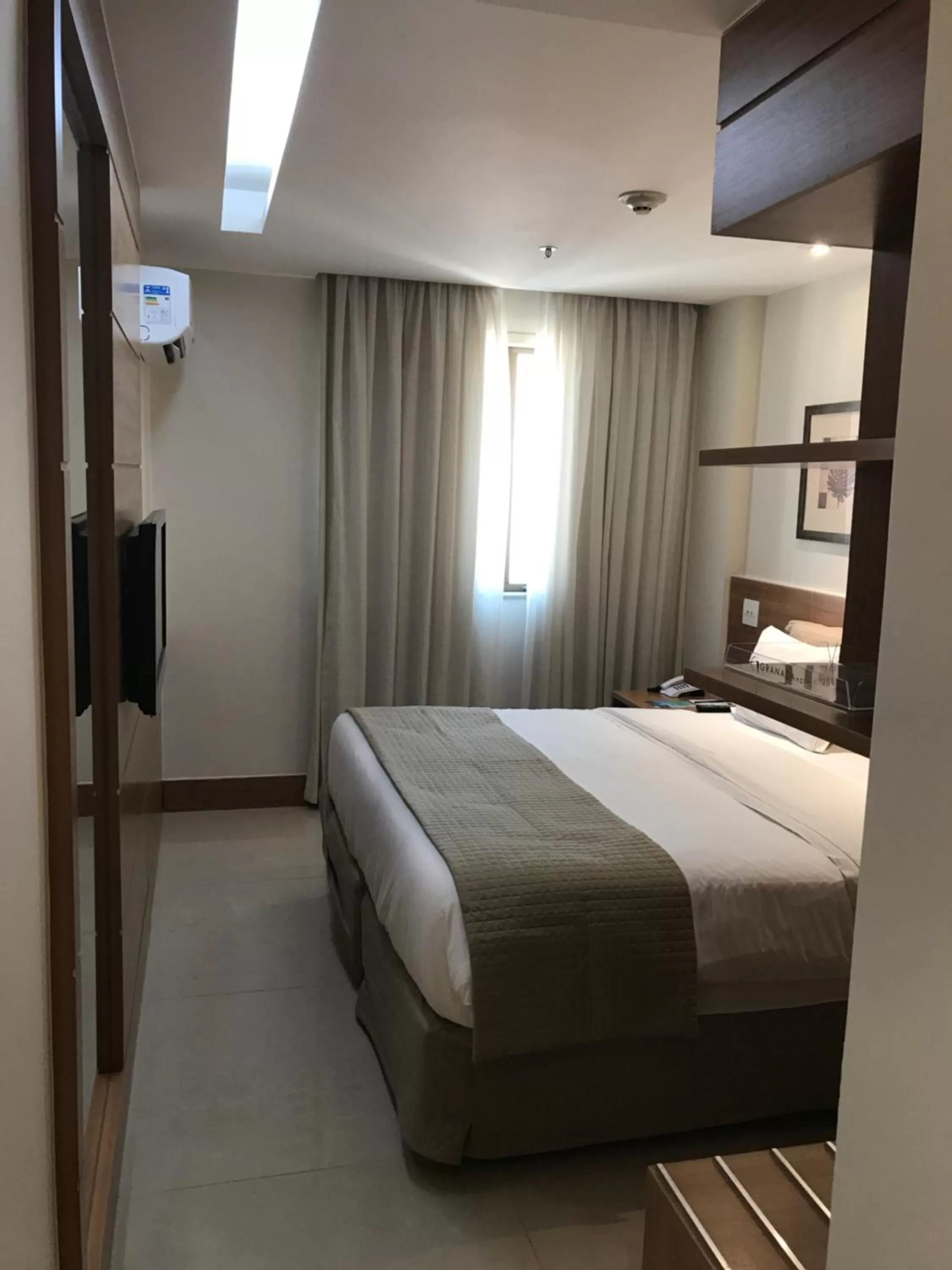 Property building, Bed in Américas Granada Hotel