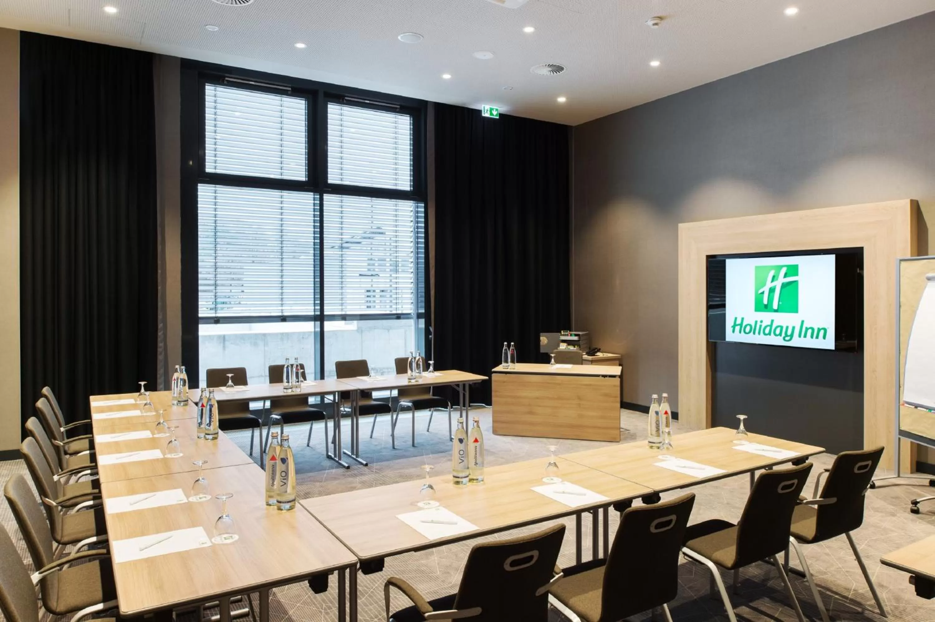 Meeting/conference room in Holiday Inn Frankfurt Airport by IHG