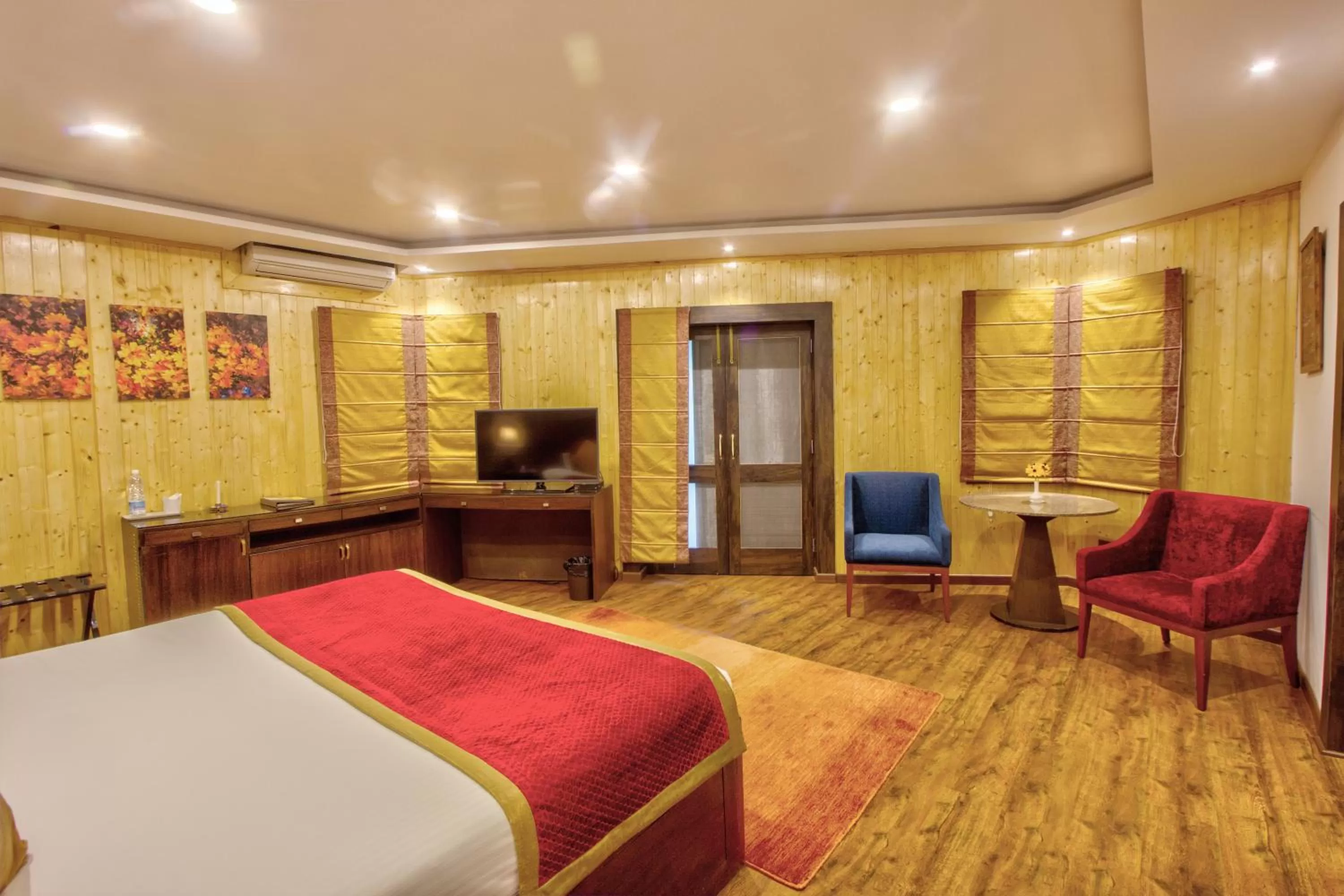 Bedroom, Bed in Span Resort and Spa, Manali