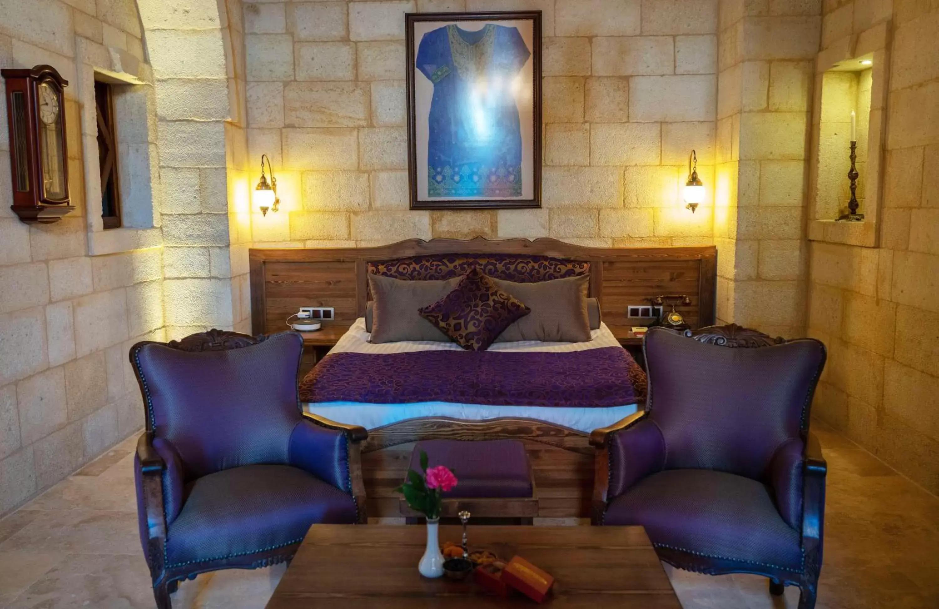 Bedroom, Bed in Kayakapi Premium Caves Cappadocia
