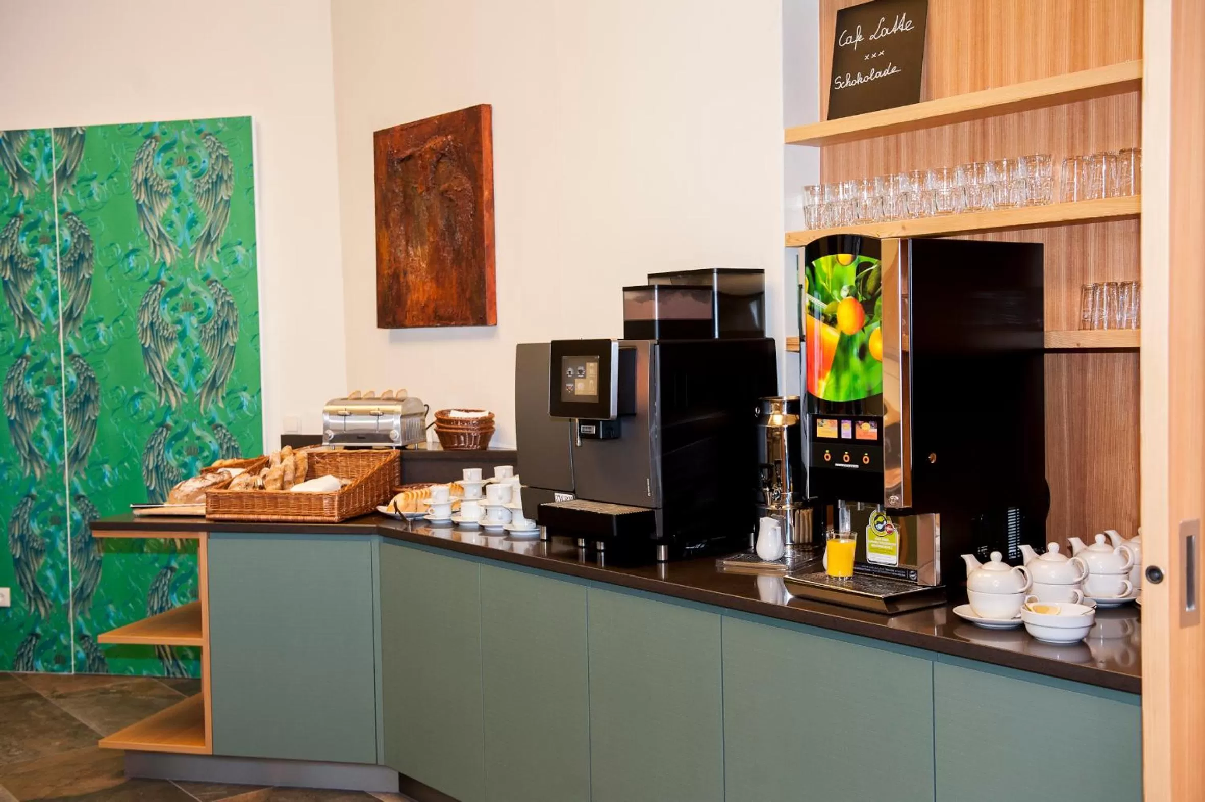 Continental breakfast in Hotel Guidassoni