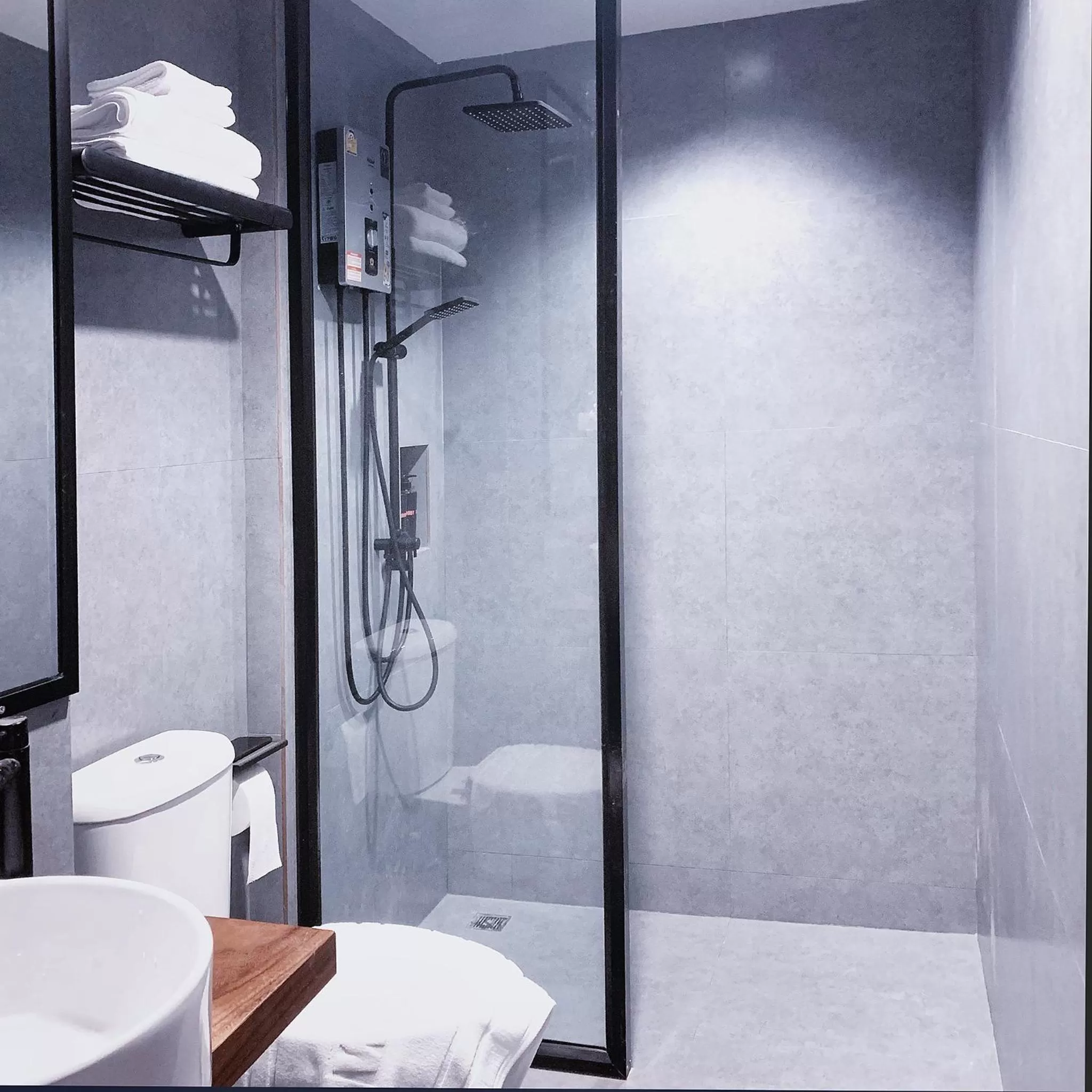 Shower in Into the town krabi