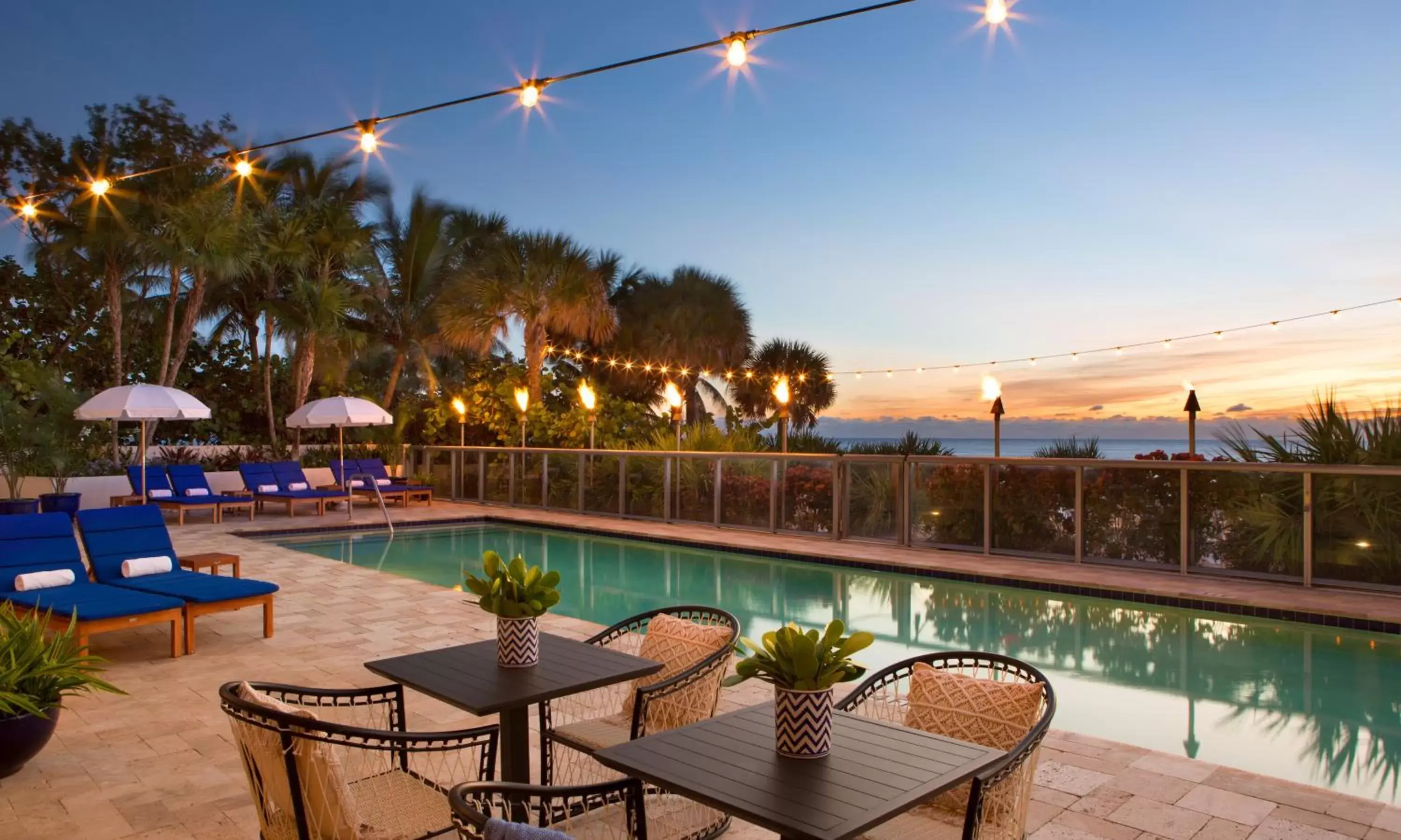 Sunrise, Swimming Pool in Sole Miami, A Noble House Resort