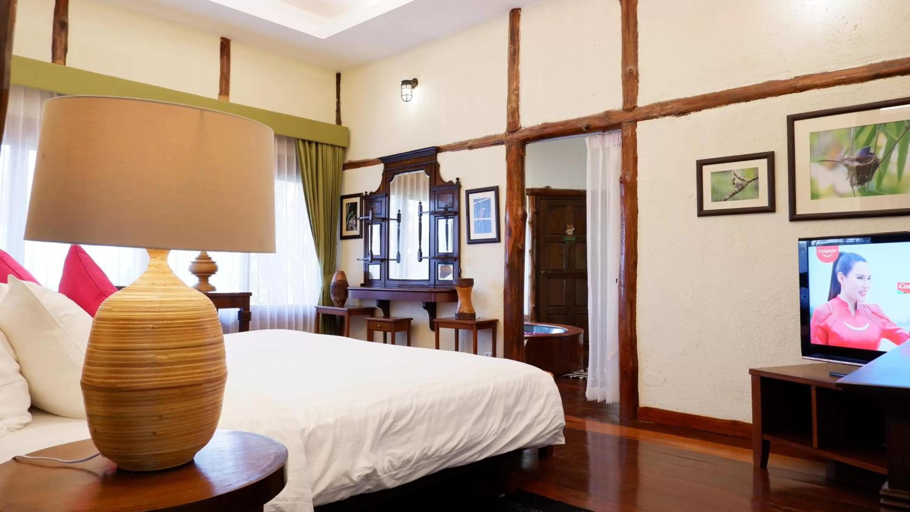 Photo of the whole room, Bed in Katiliya Mountain Resort And Spa