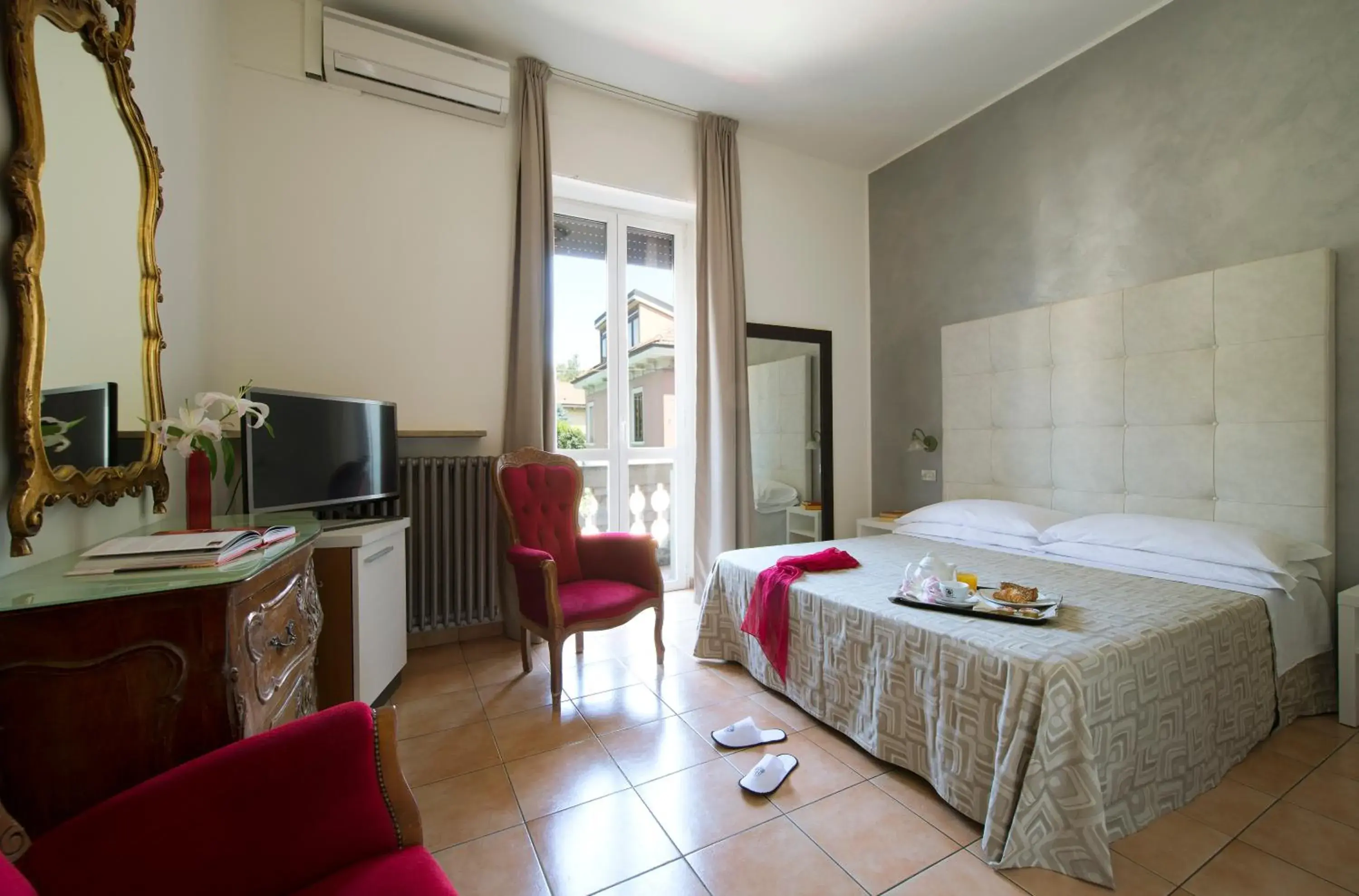Bedroom, Room Photo in Hotel Delizia