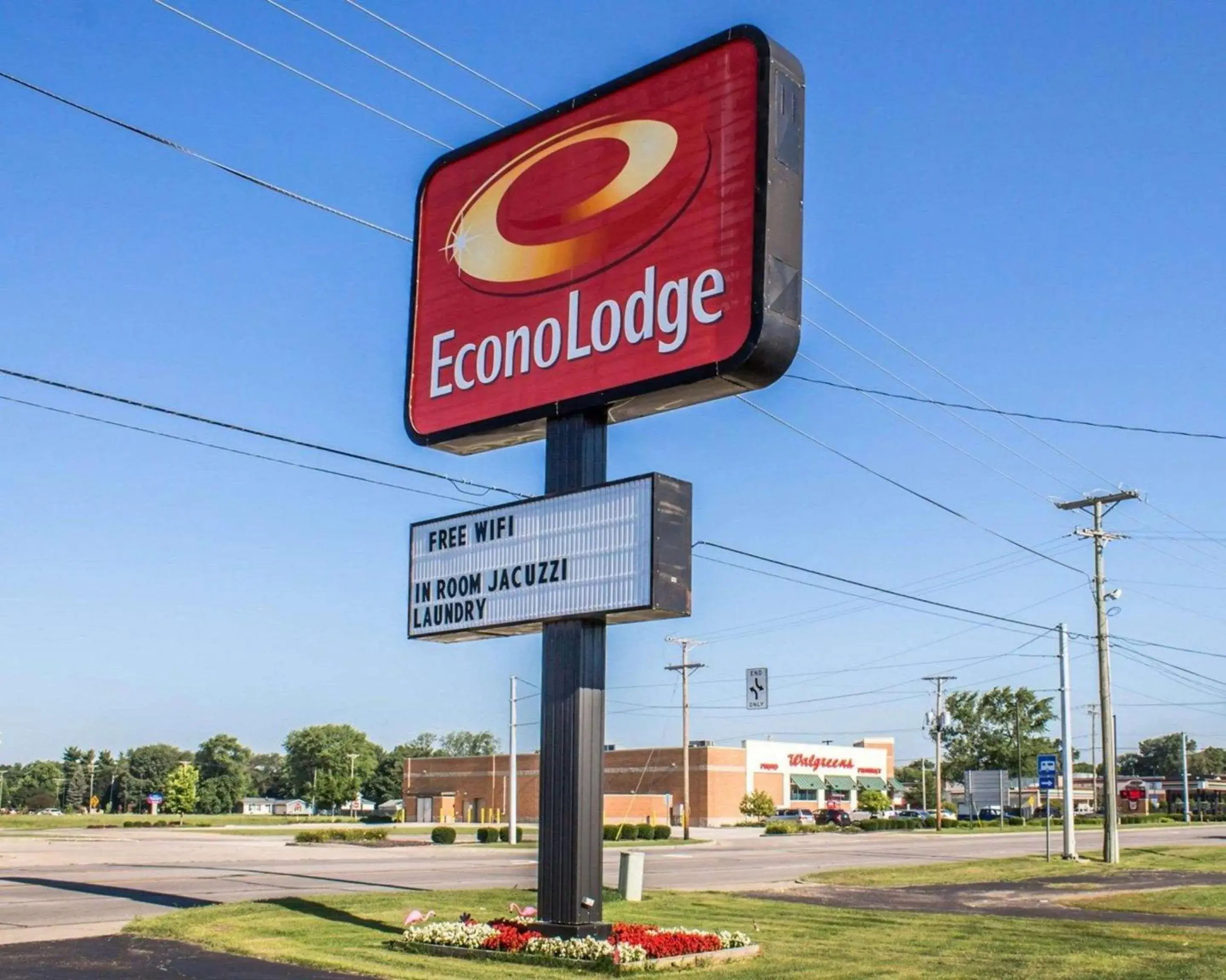 Property building in Econo Lodge Elkhart