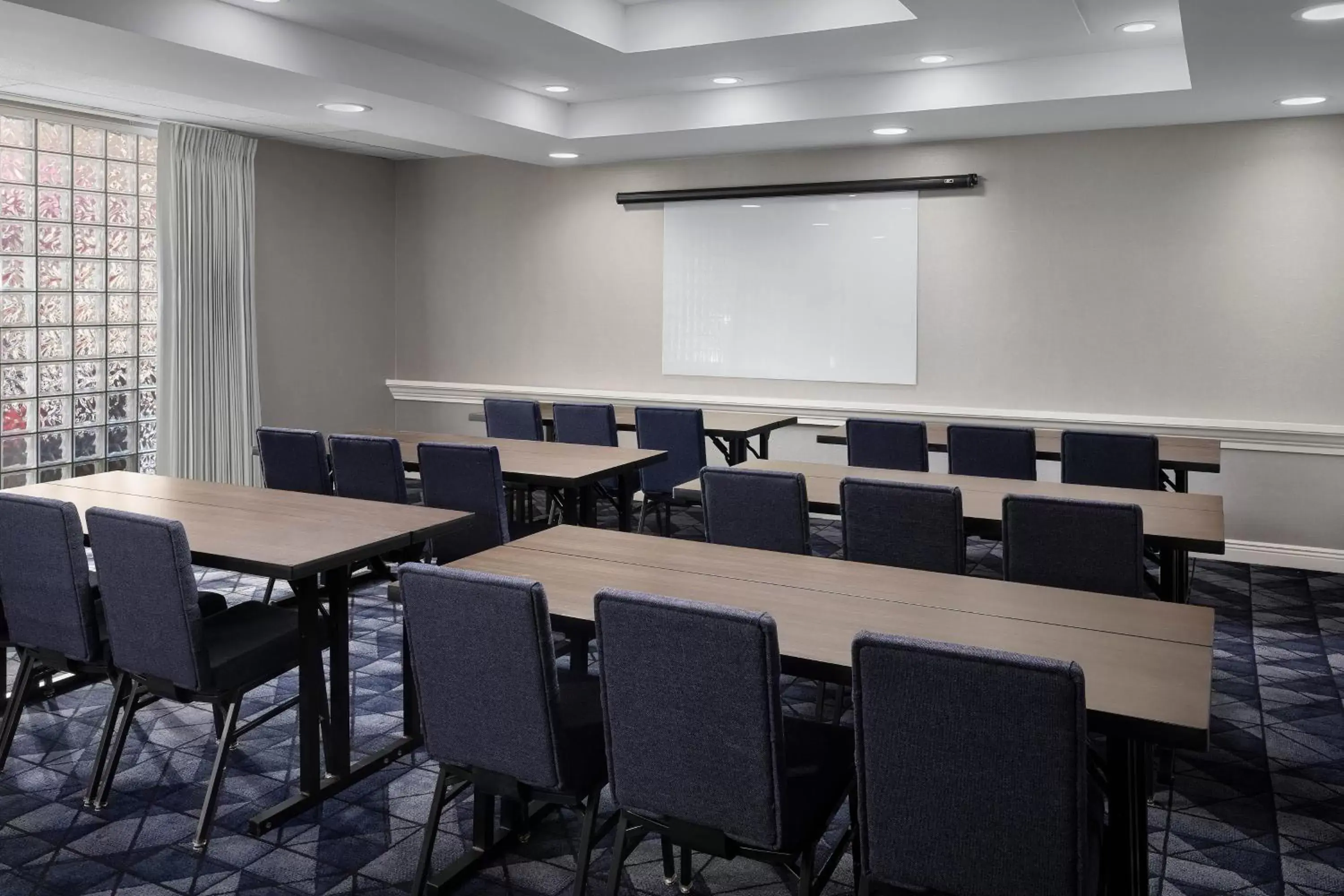 Meeting/conference room in Courtyard Los Angeles Century City/Beverly Hills