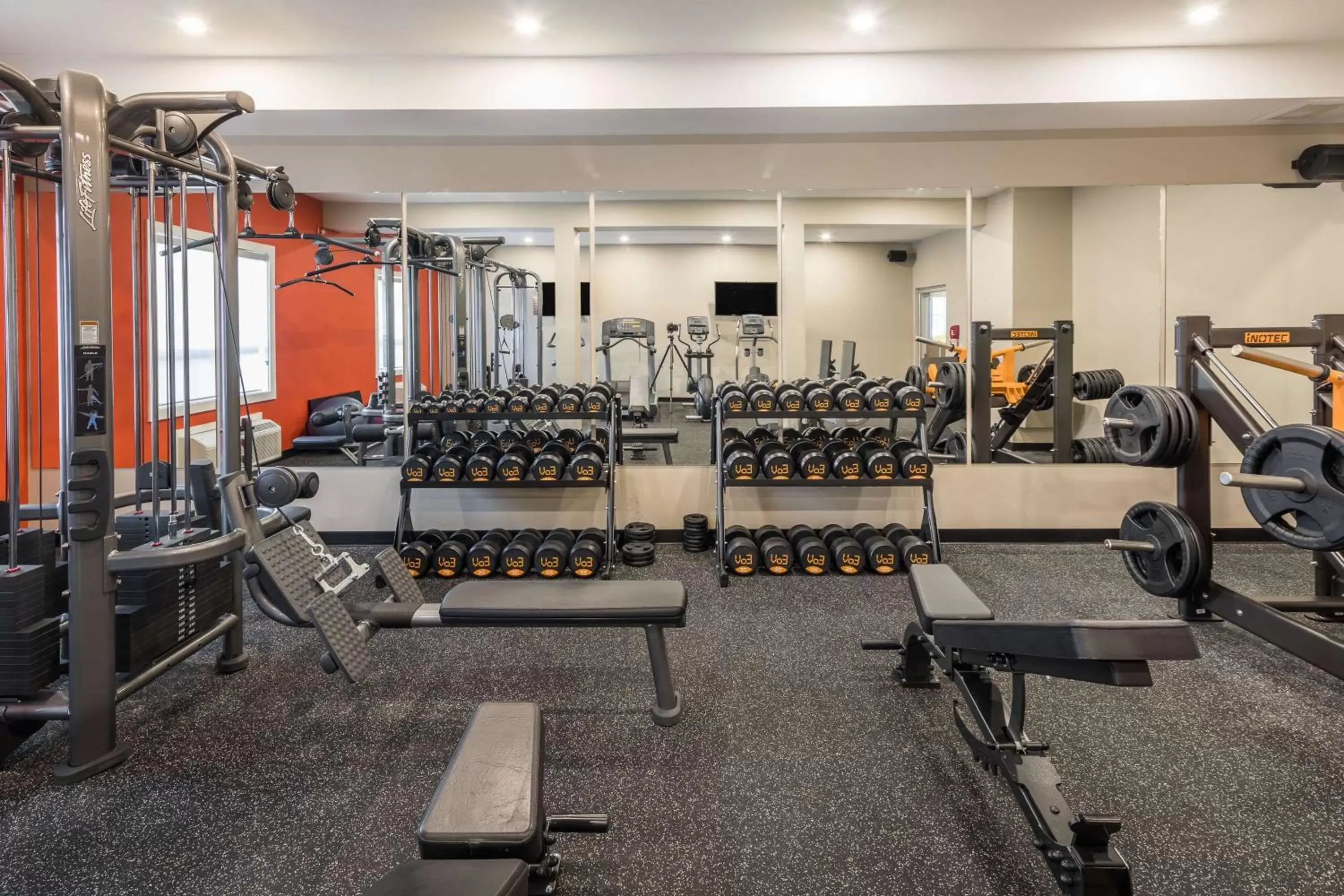 Fitness centre/facilities, Fitness Center/Facilities in Ramada by Wyndham Revelstoke