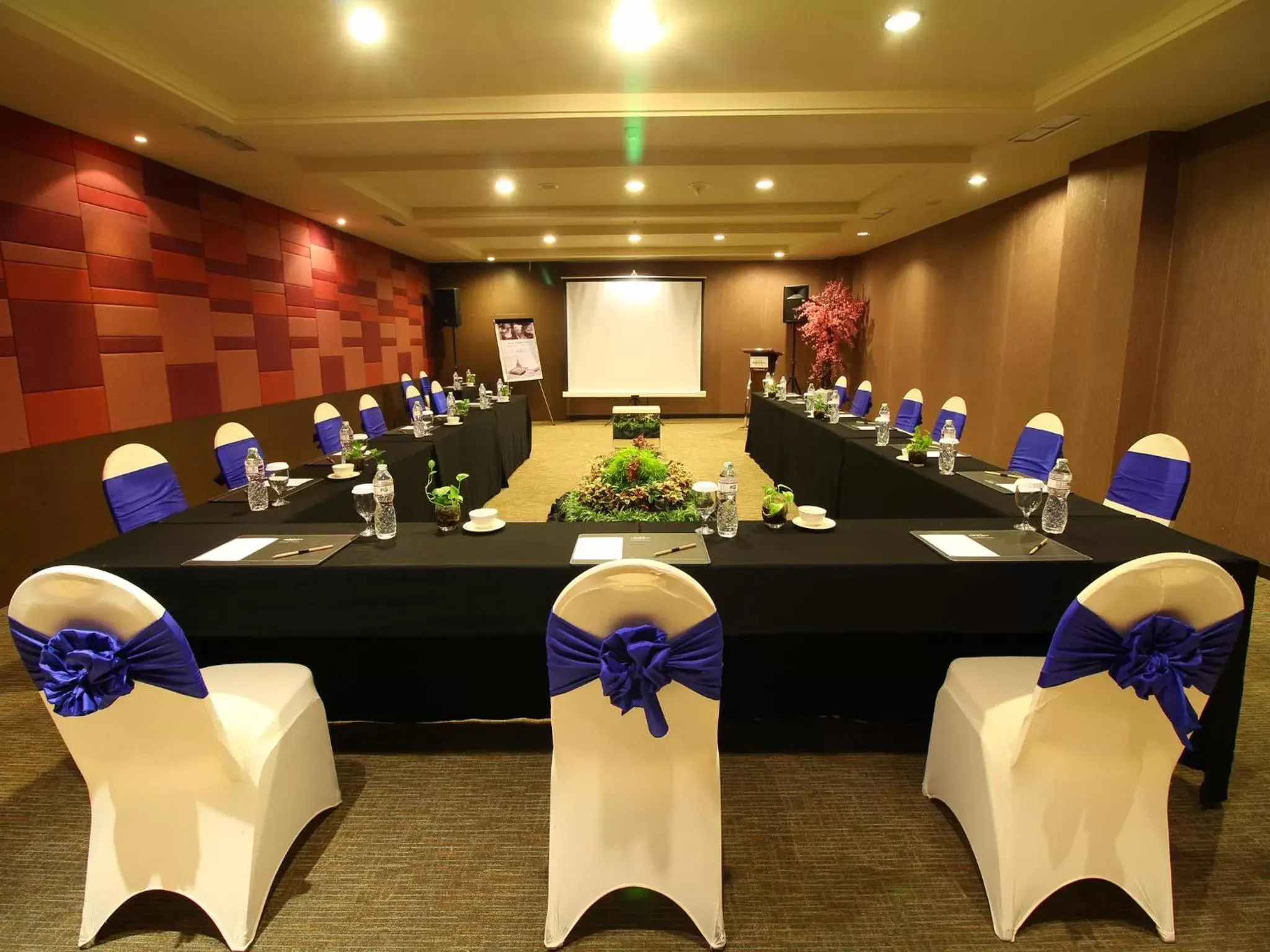 Banquet/Function facilities, Banquet Facilities in Mercure Padang