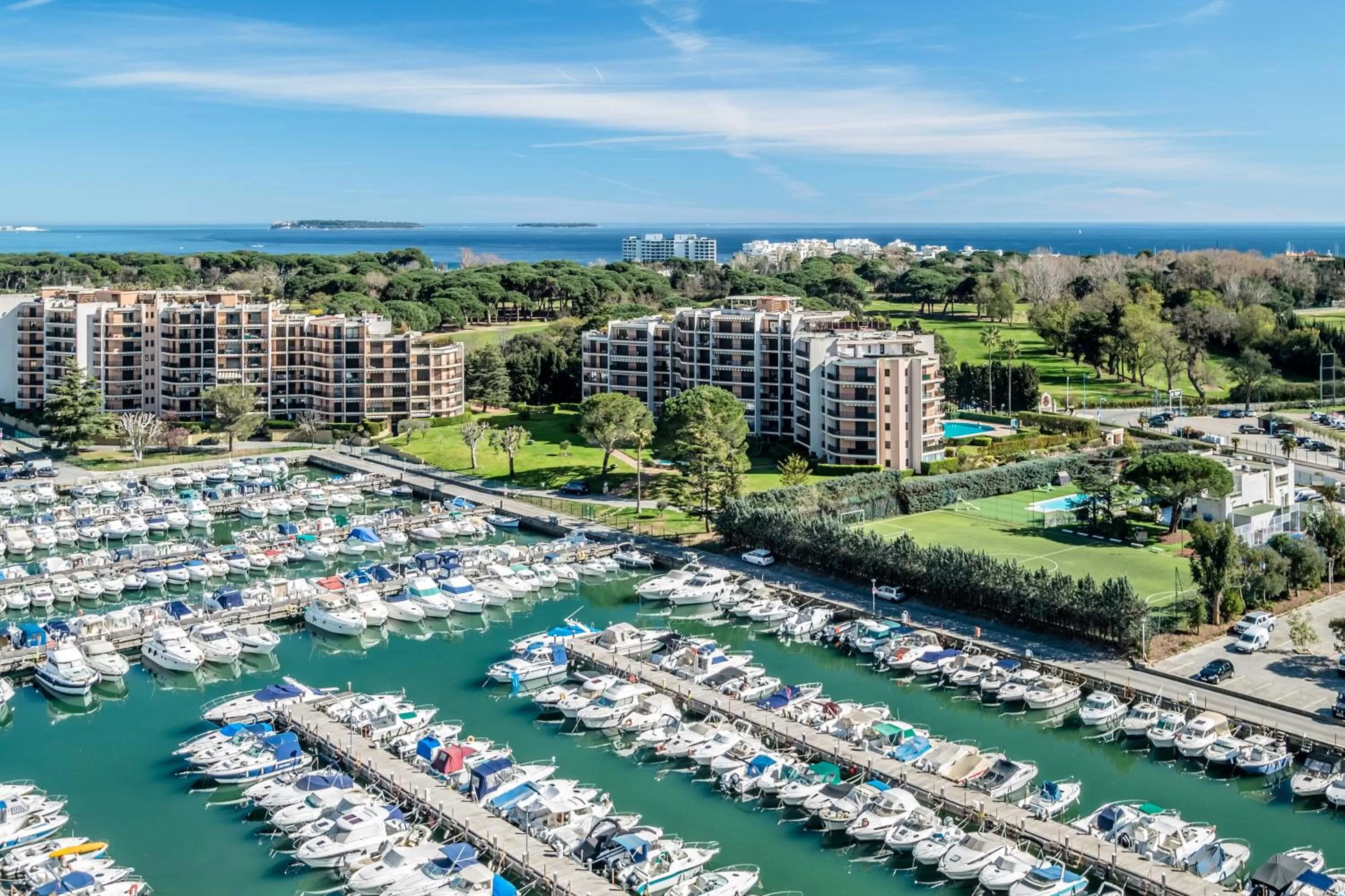 Neighbourhood in Cannes Marina Appart Hotel Mandelieu