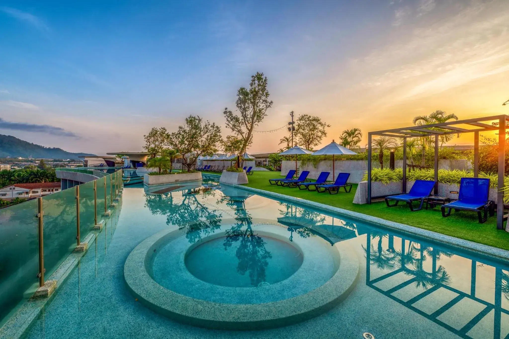 Swimming pool in HOMA Phuket Town Swimming pool in HOMA Phuket Town