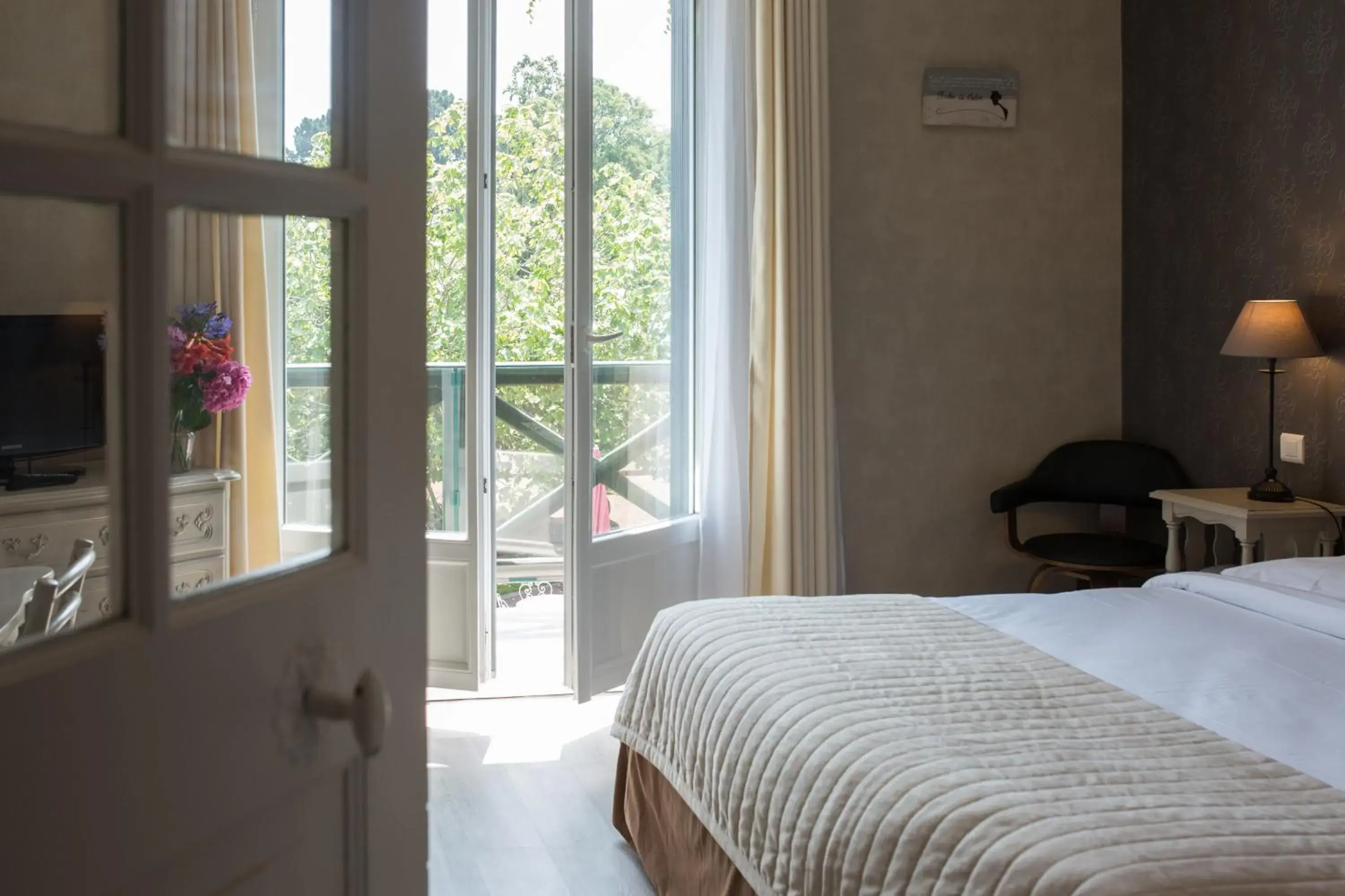 Garden, Bed in Hotel Saint Paul