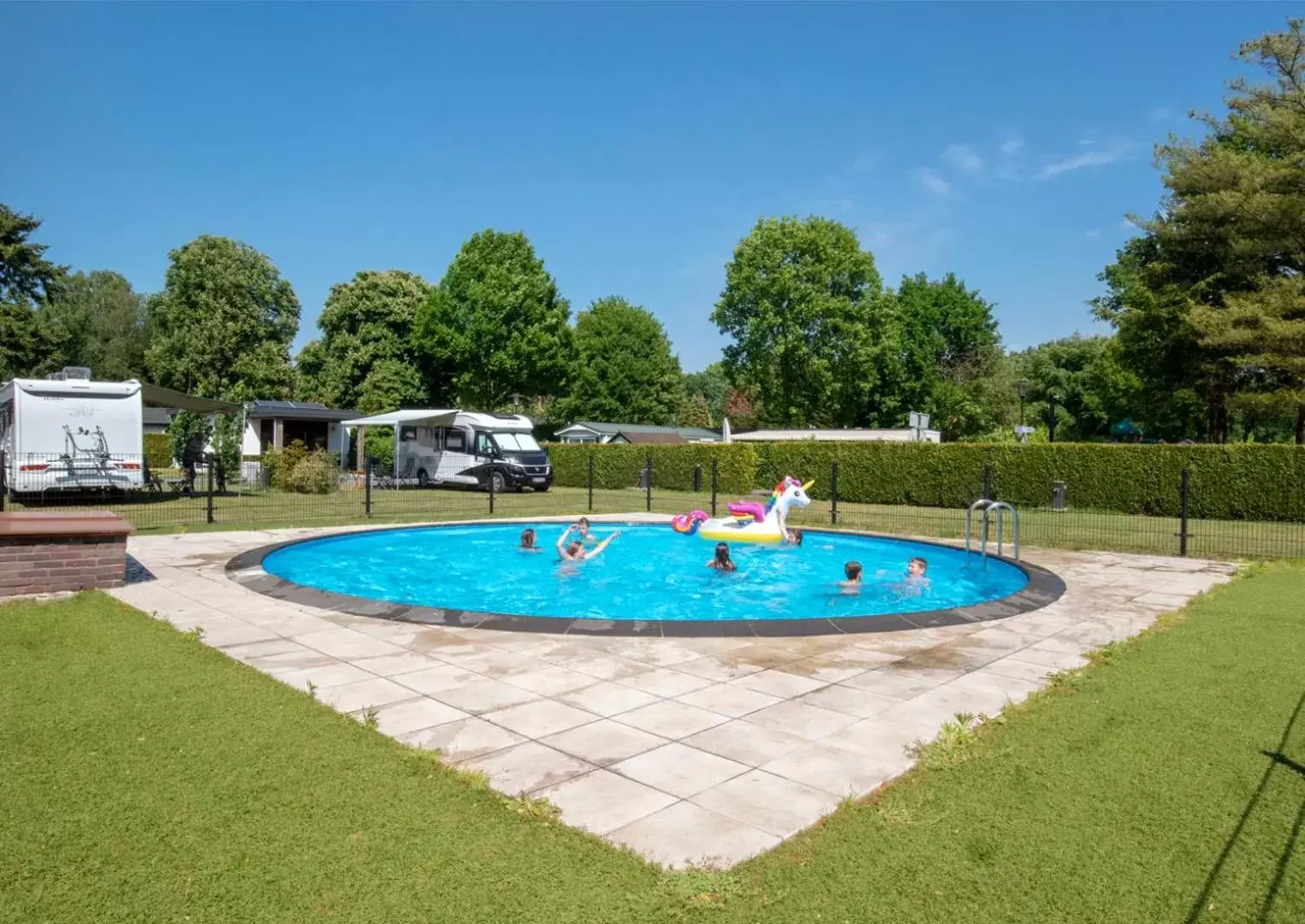 Pool view, Swimming Pool in Duynparc Soest