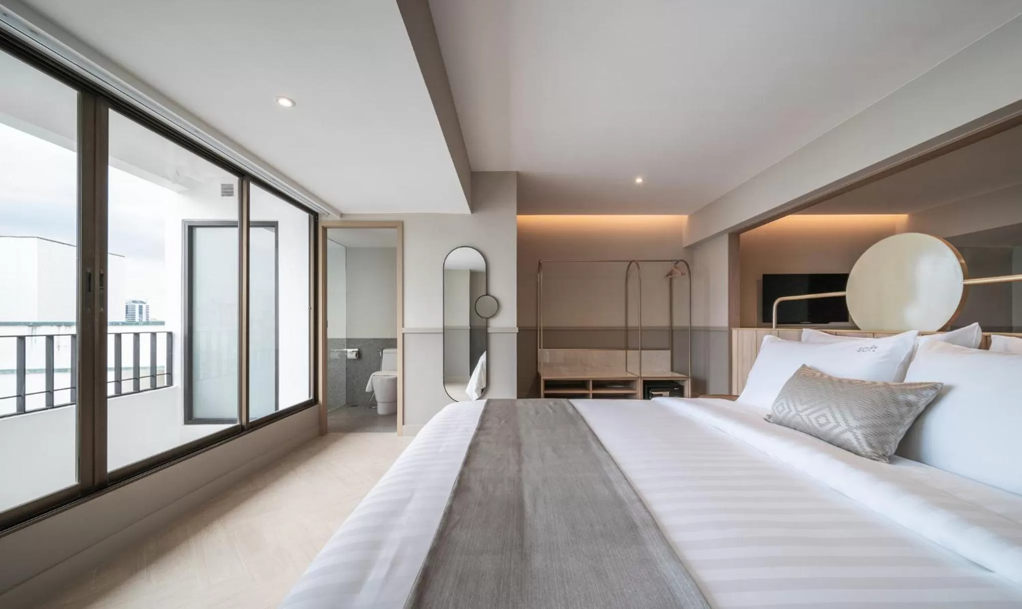 Bed in GLOW Sukhumvit 71