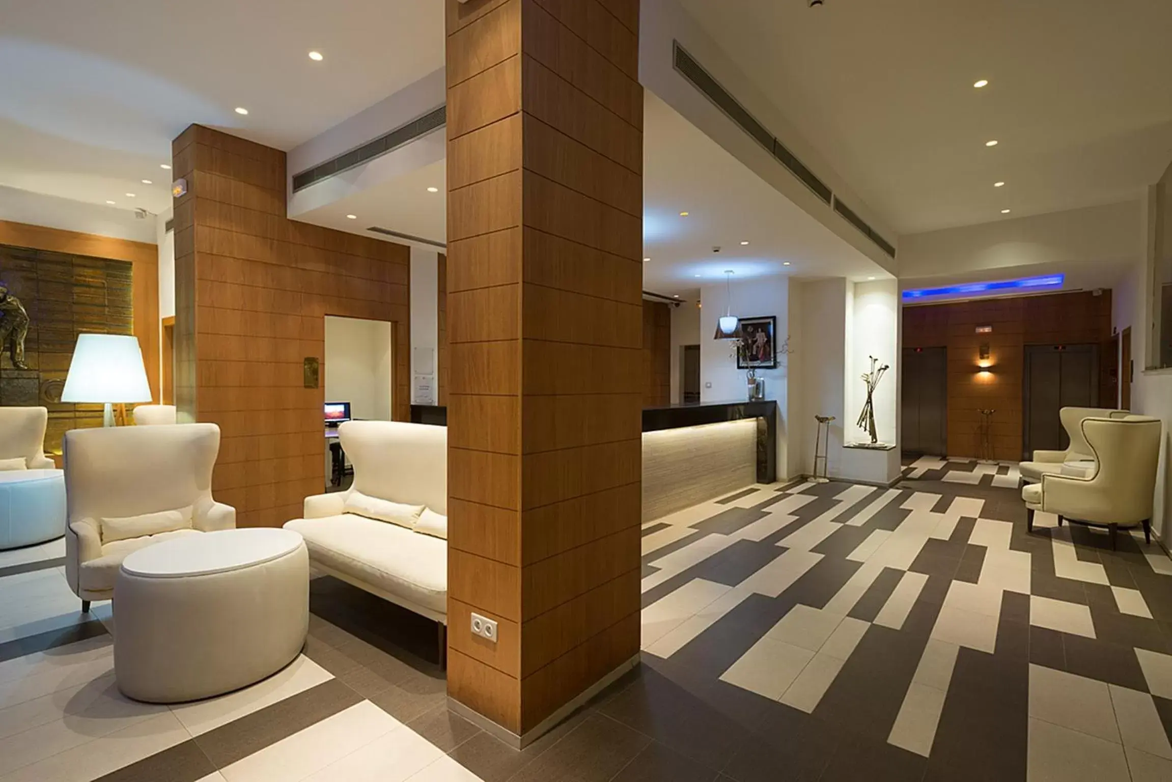 Lobby or reception, Bed in Golf Royal Hotel Lobby or reception, Bed in Golf Royal Hotel