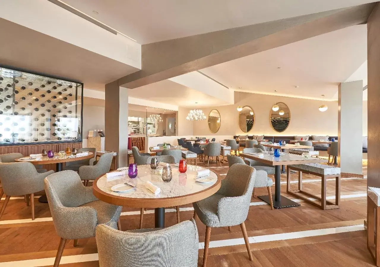 Restaurant/places to eat in Cascade Wellness Resort Restaurant/places to eat in Cascade Wellness Resort