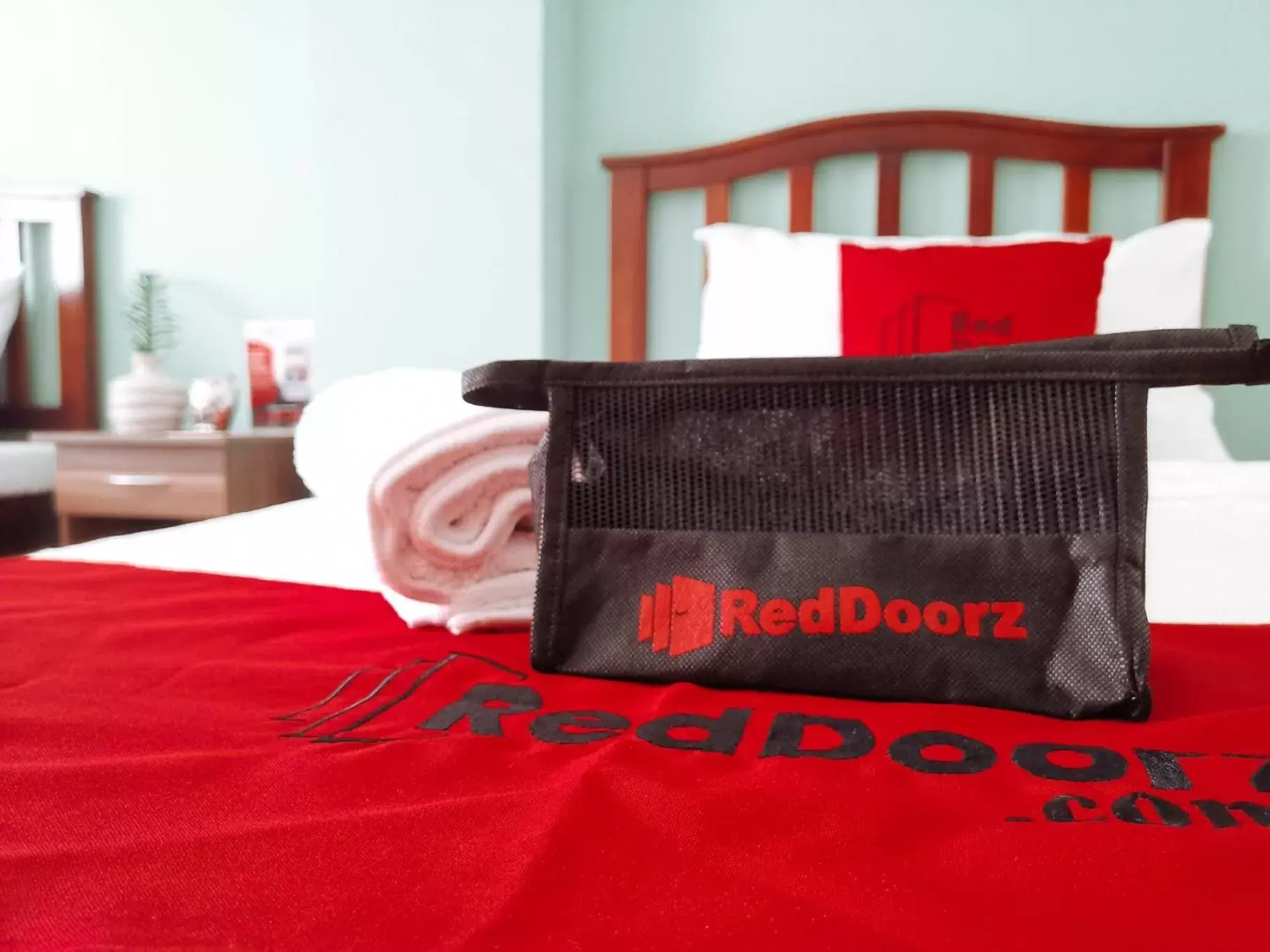 Bedroom in RedDoorz Plus near Bangko Sentral Ng Pilipinas Davao