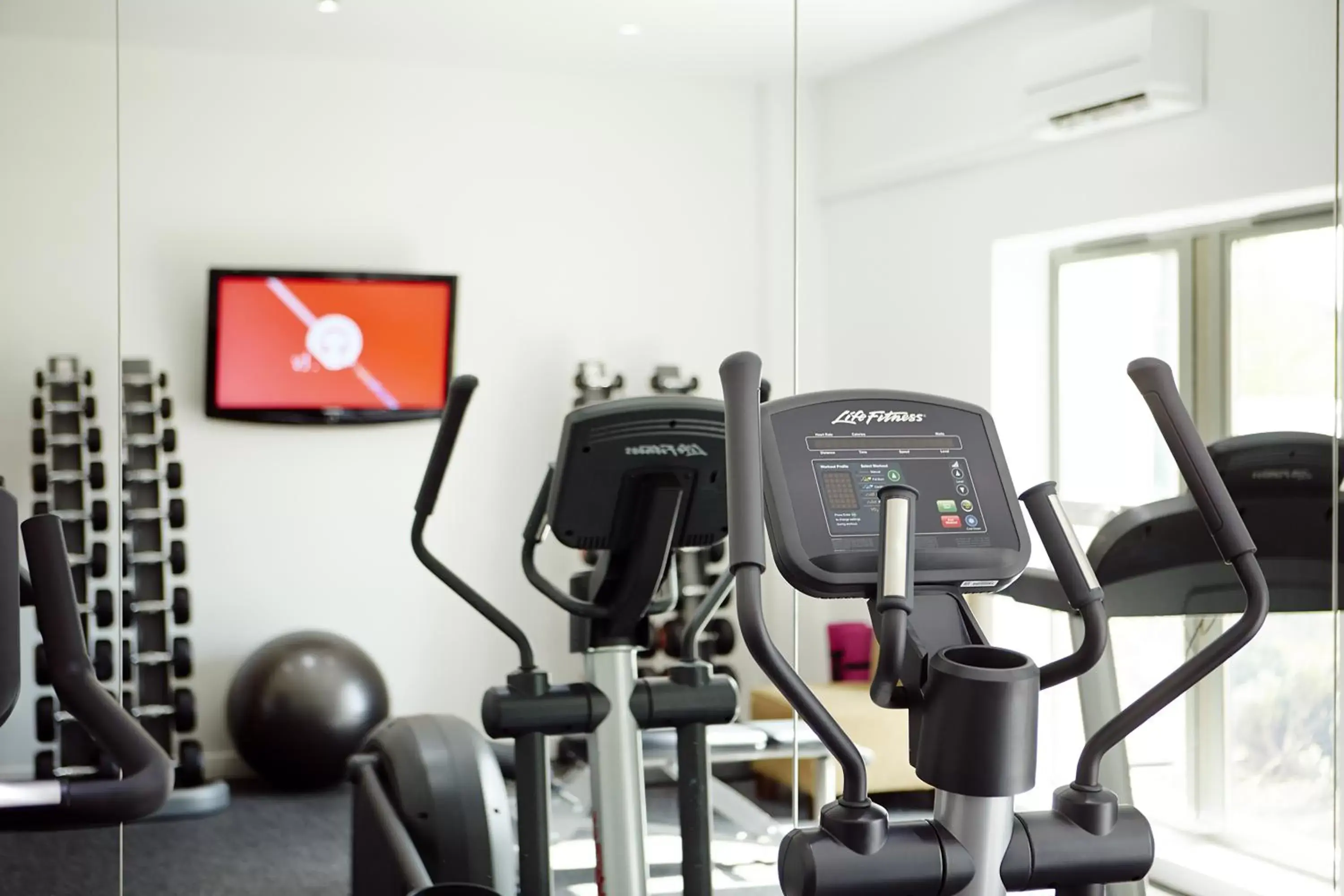 Fitness centre/facilities, Fitness Center/Facilities in Mercure Sheffield Parkway