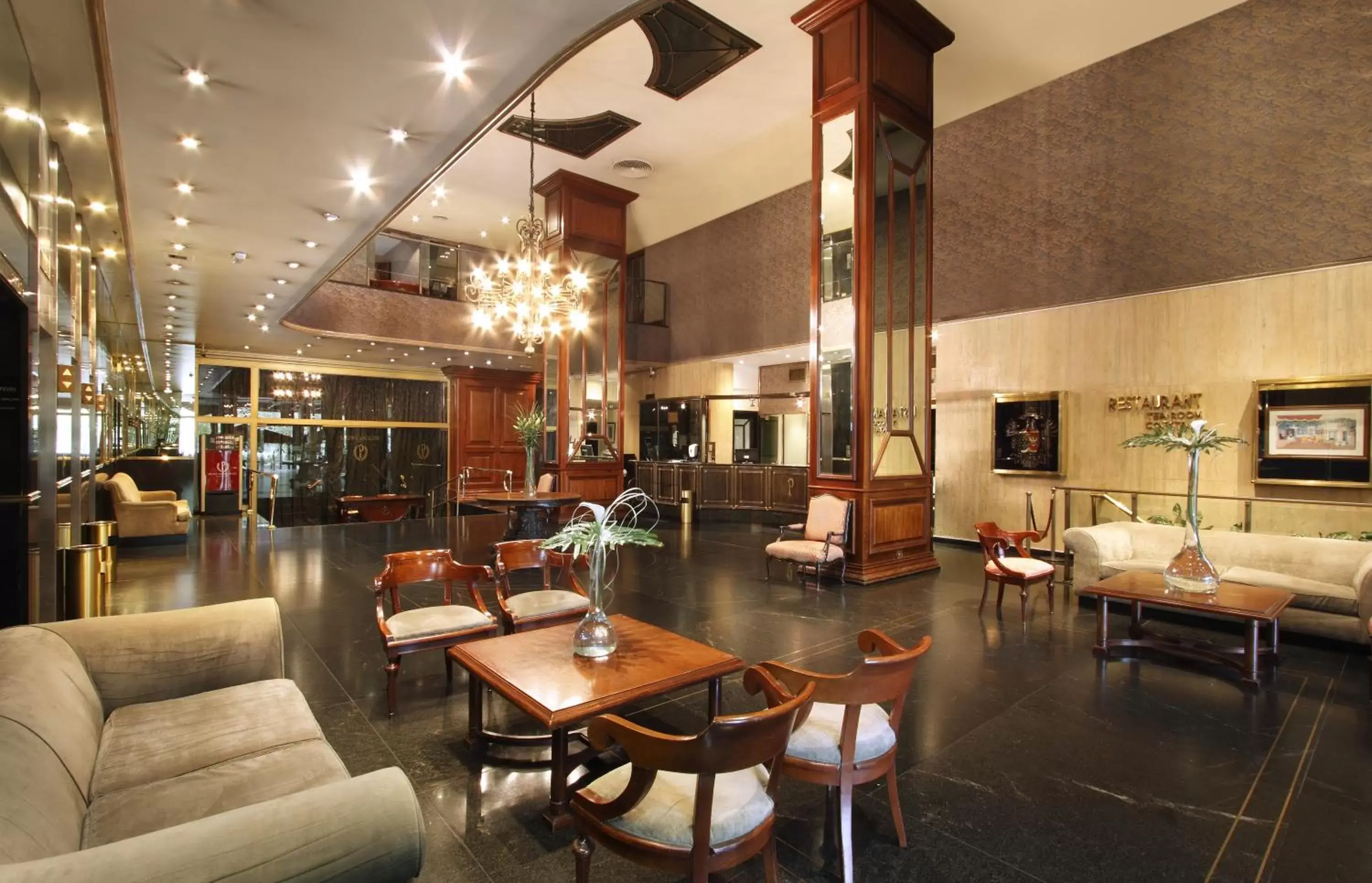 Lobby or reception, Lounge/Bar in Hotel Presidente Buenos Aires