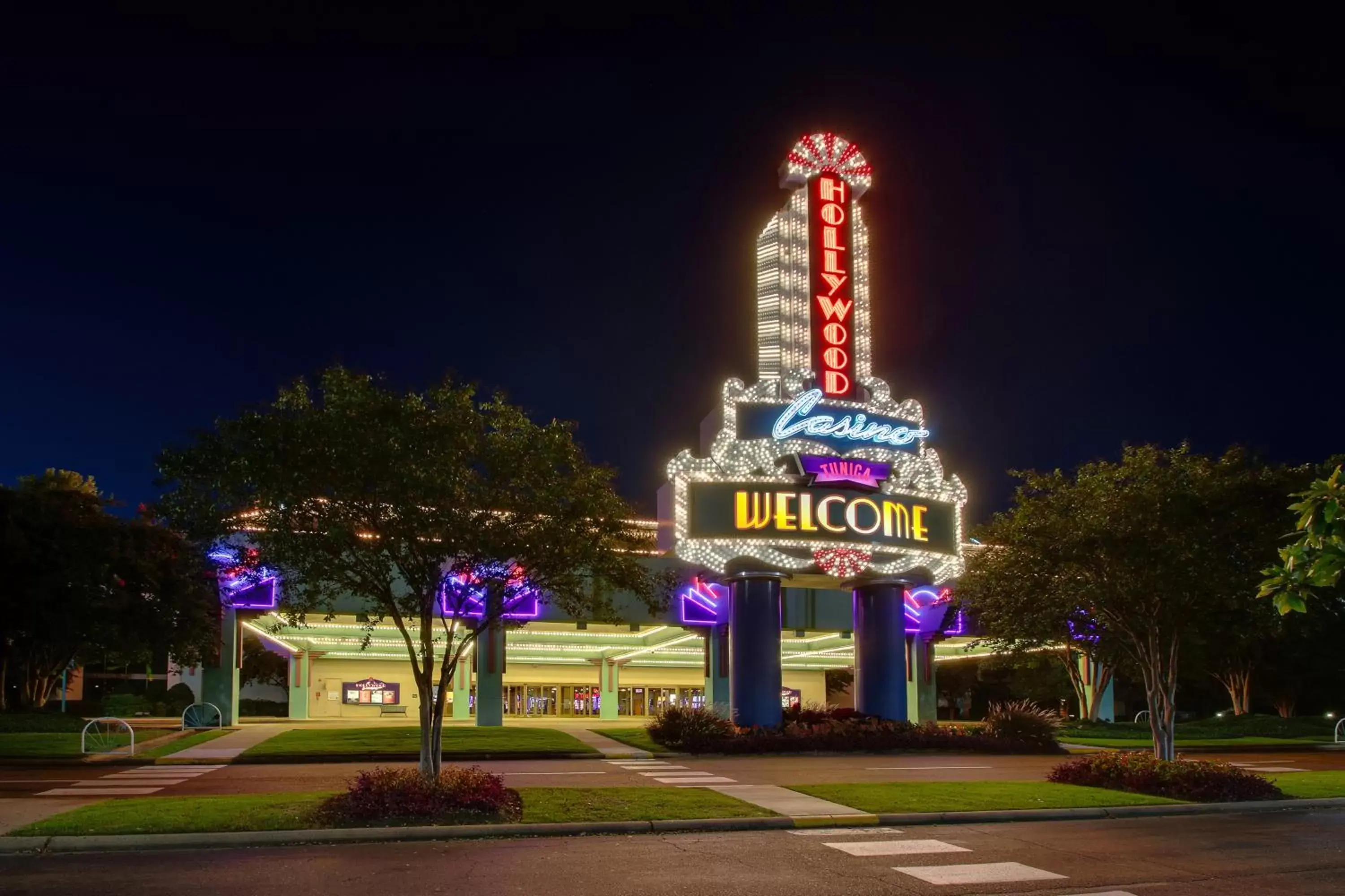 Property Building in Hollywood Casino Tunica