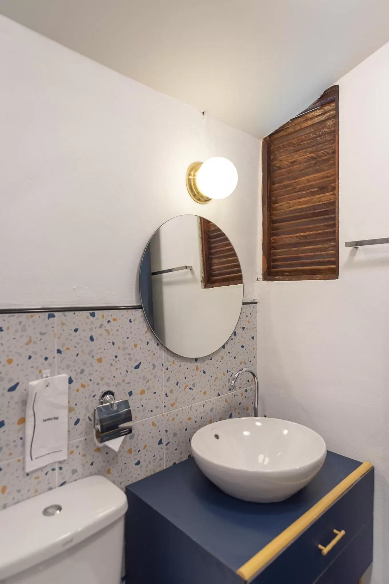 Bathroom in The Mellow Pillow Hotel @ Chiang Mai Gate