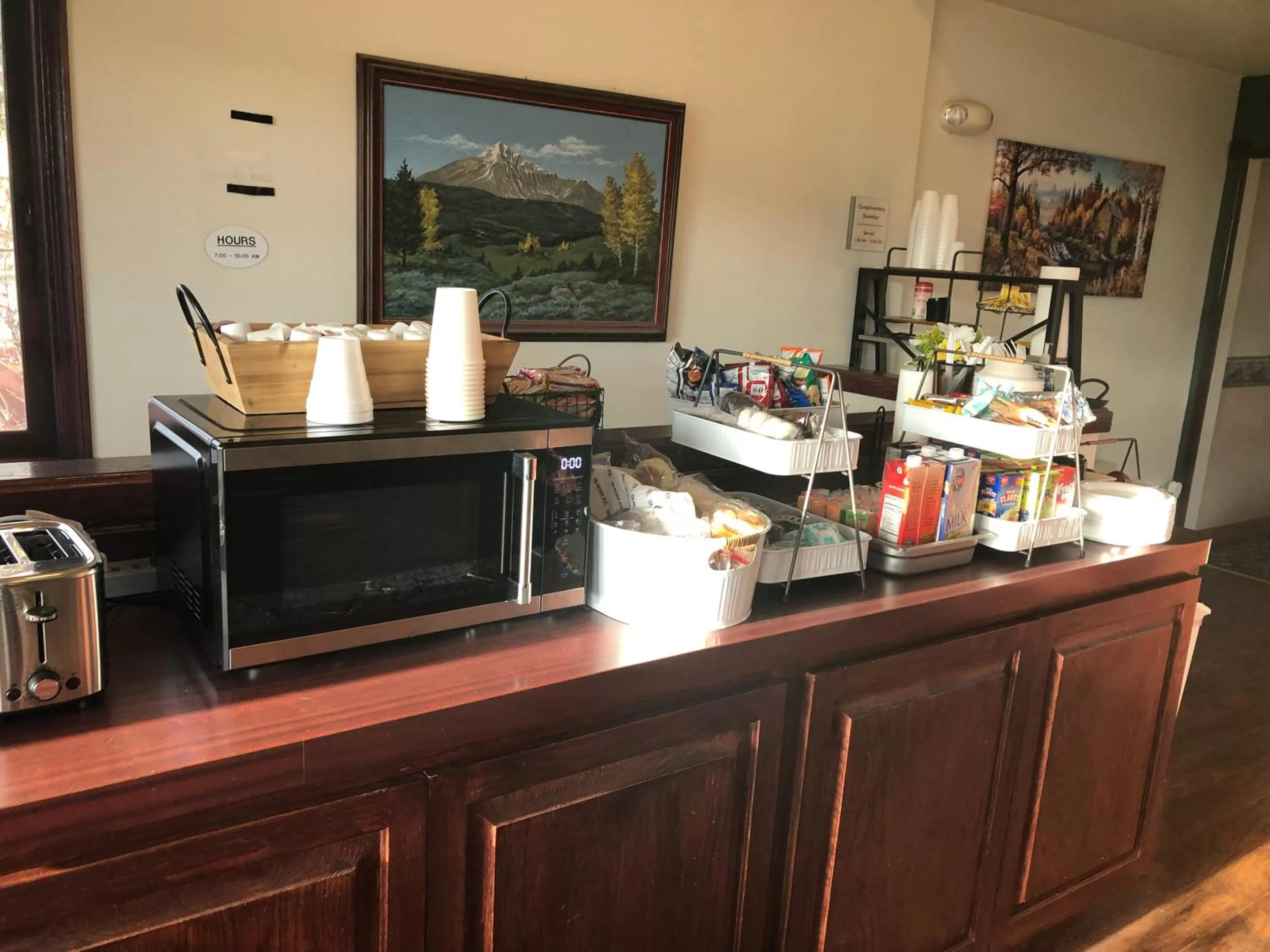 Food in Jefferson Inn