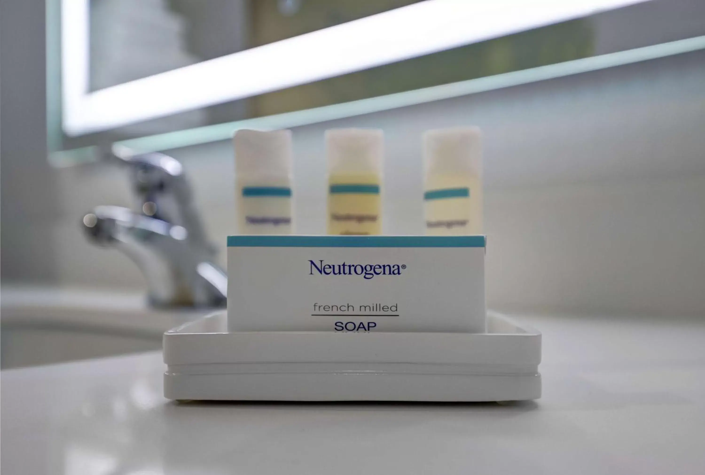 Bathroom in Hampton Inn & Suites Belleville Bathroom in Hampton Inn & Suites Belleville