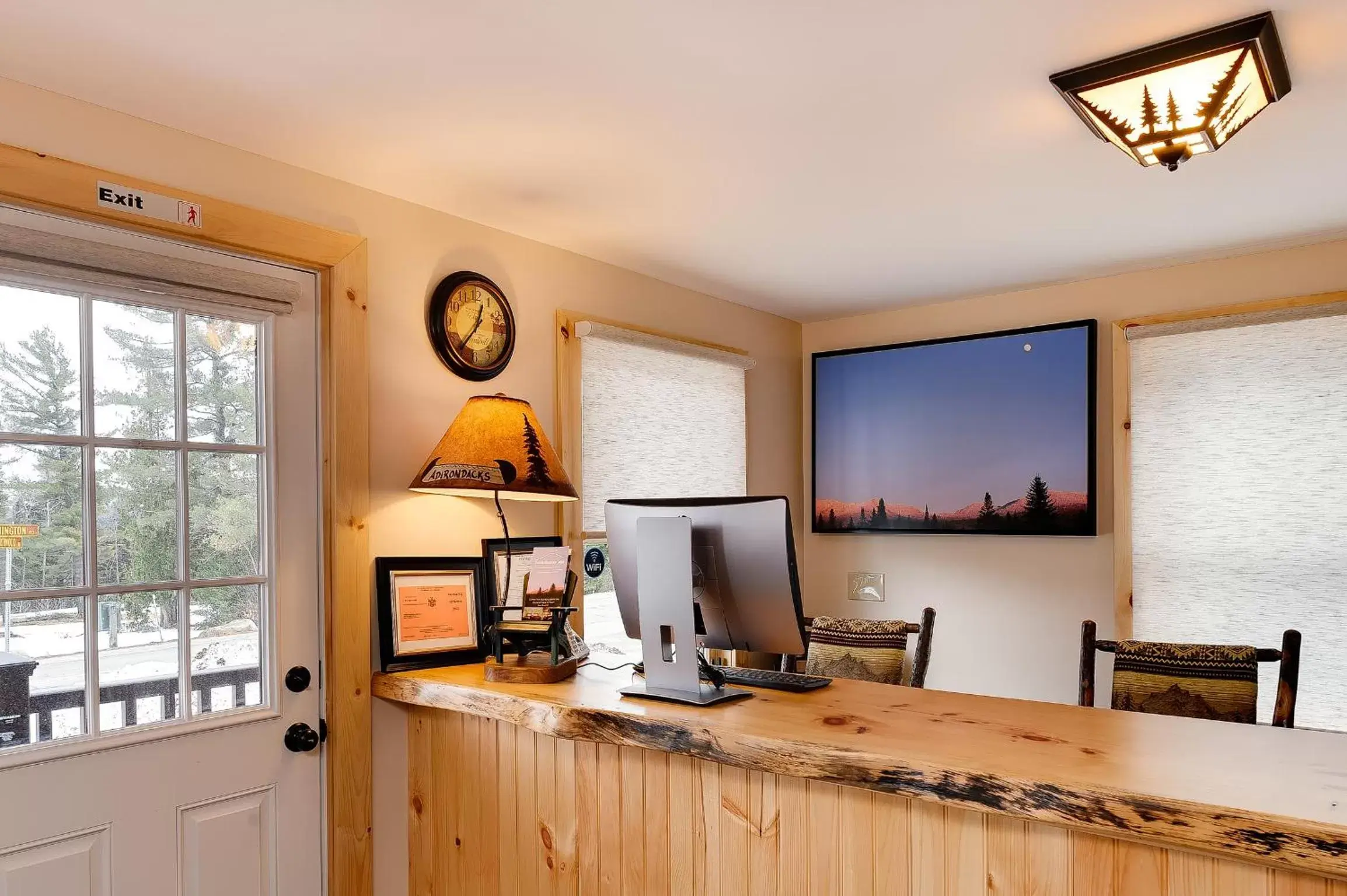 Lobby or reception in Cobble Mountain Lodge