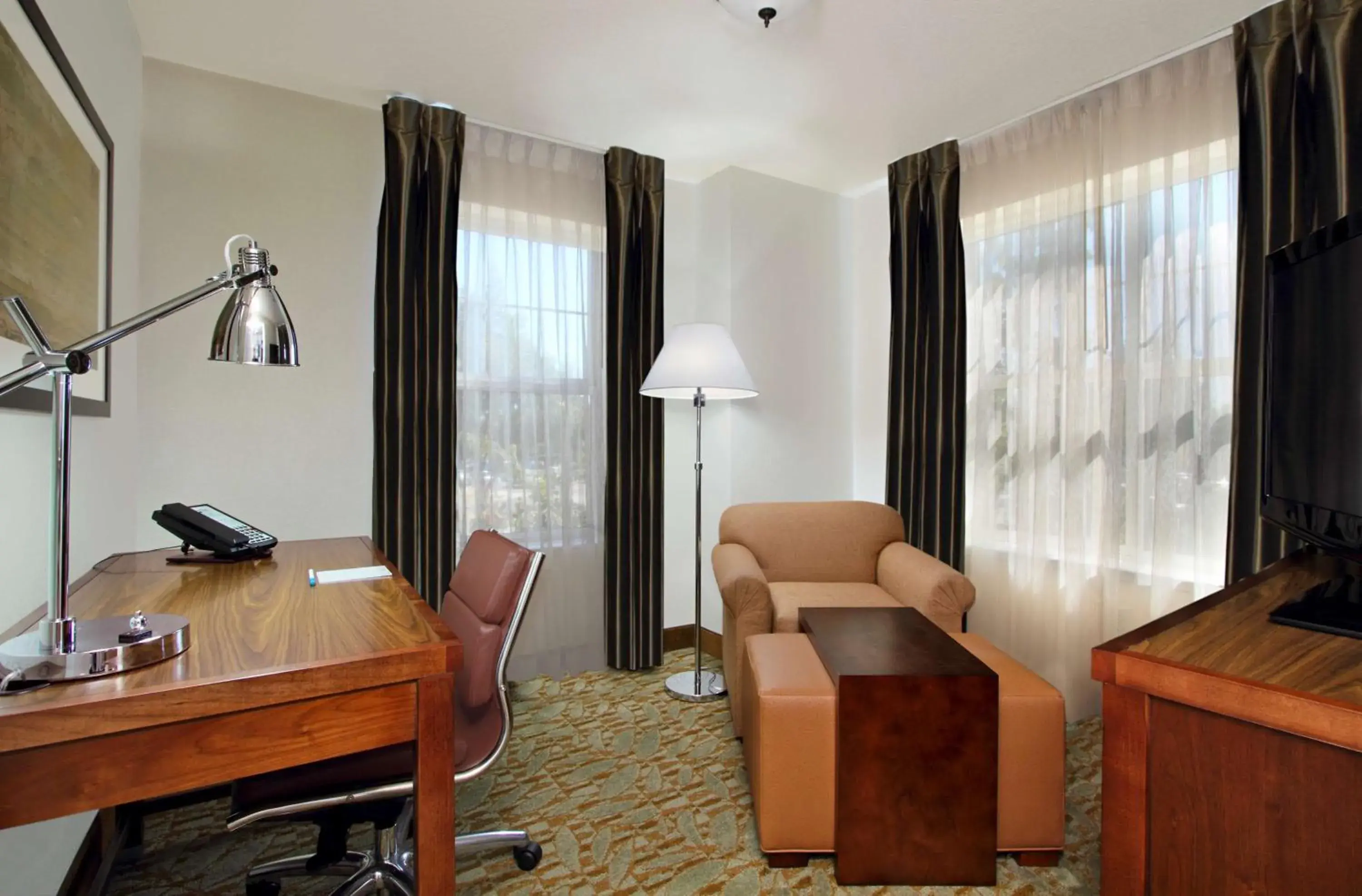 Bedroom, Seating Area in Homewood Suites by Hilton Newark Fremont