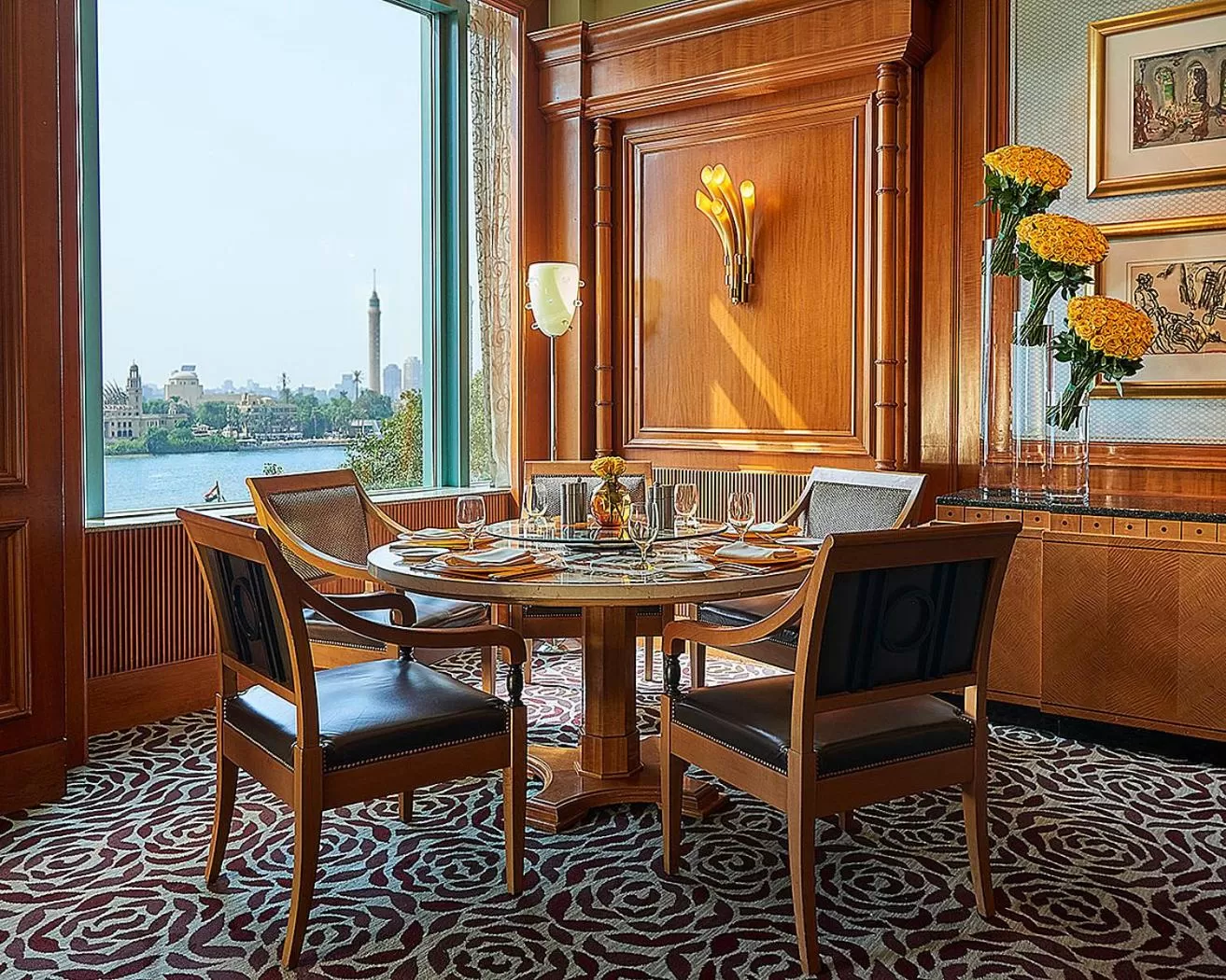 Restaurant/places to eat in Four Seasons Hotel Cairo at Nile Plaza
