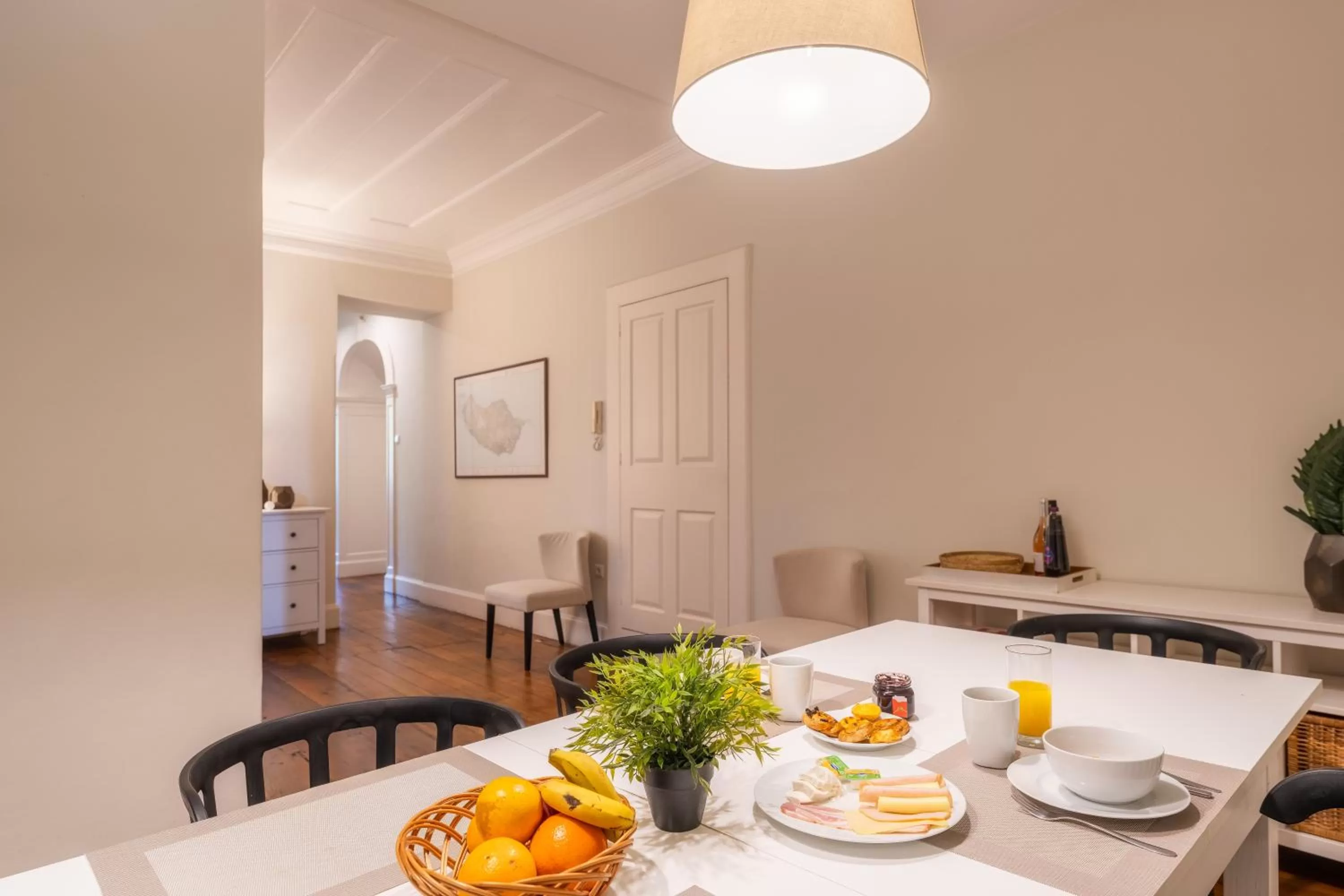 Dinner in The Wine Lodges by An Island Apart