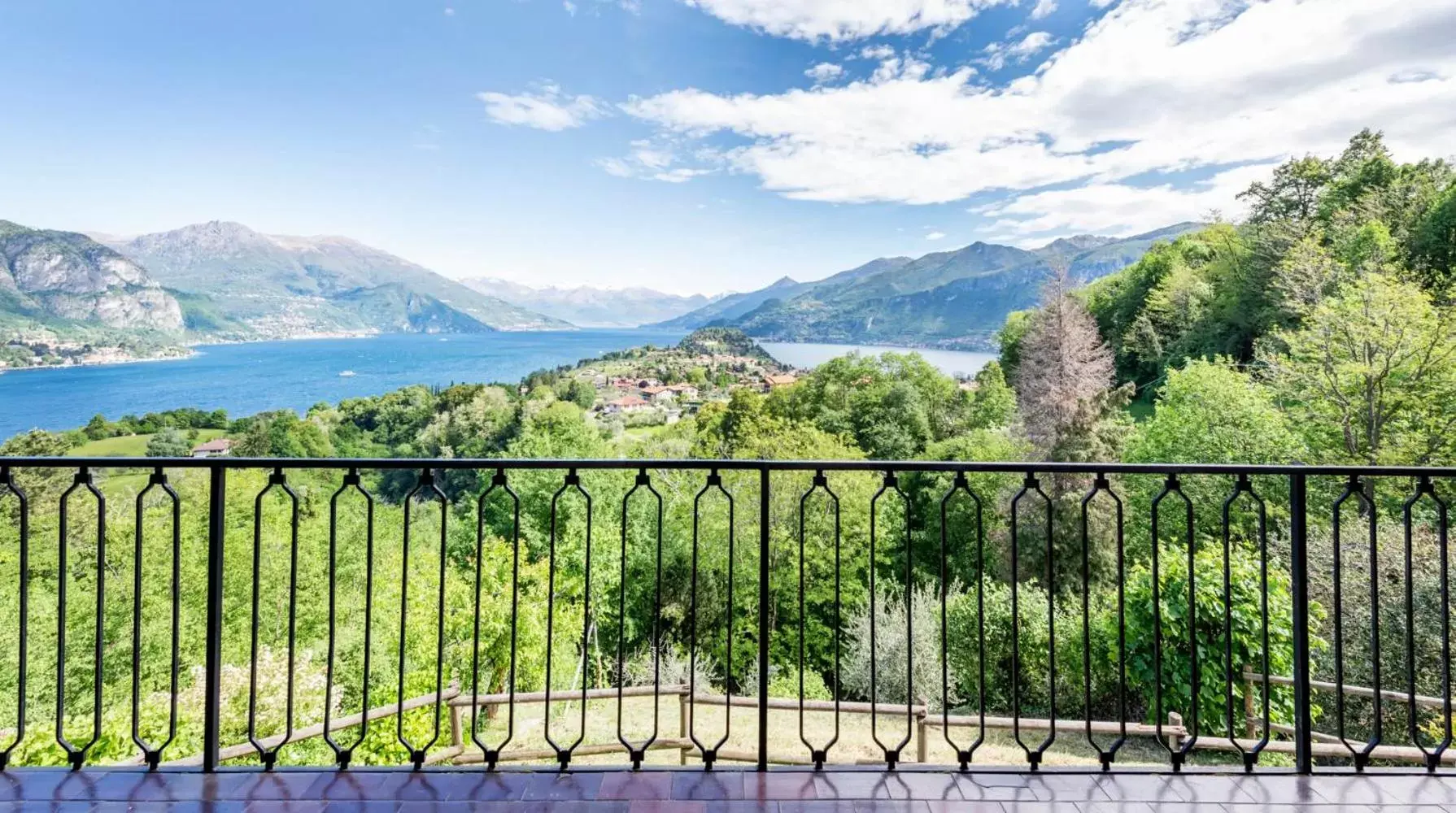 Balcony/Terrace, Mountain View in Hotel Il Perlo Panorama