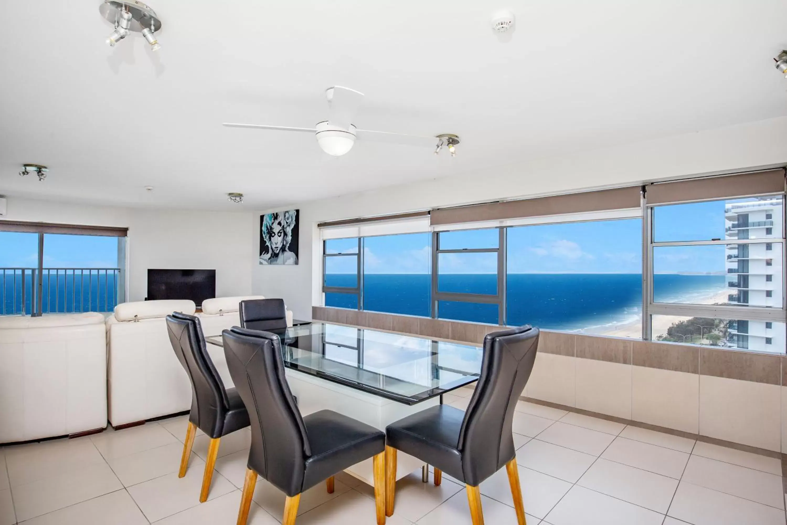 Sea View in Pacific Plaza Apartments