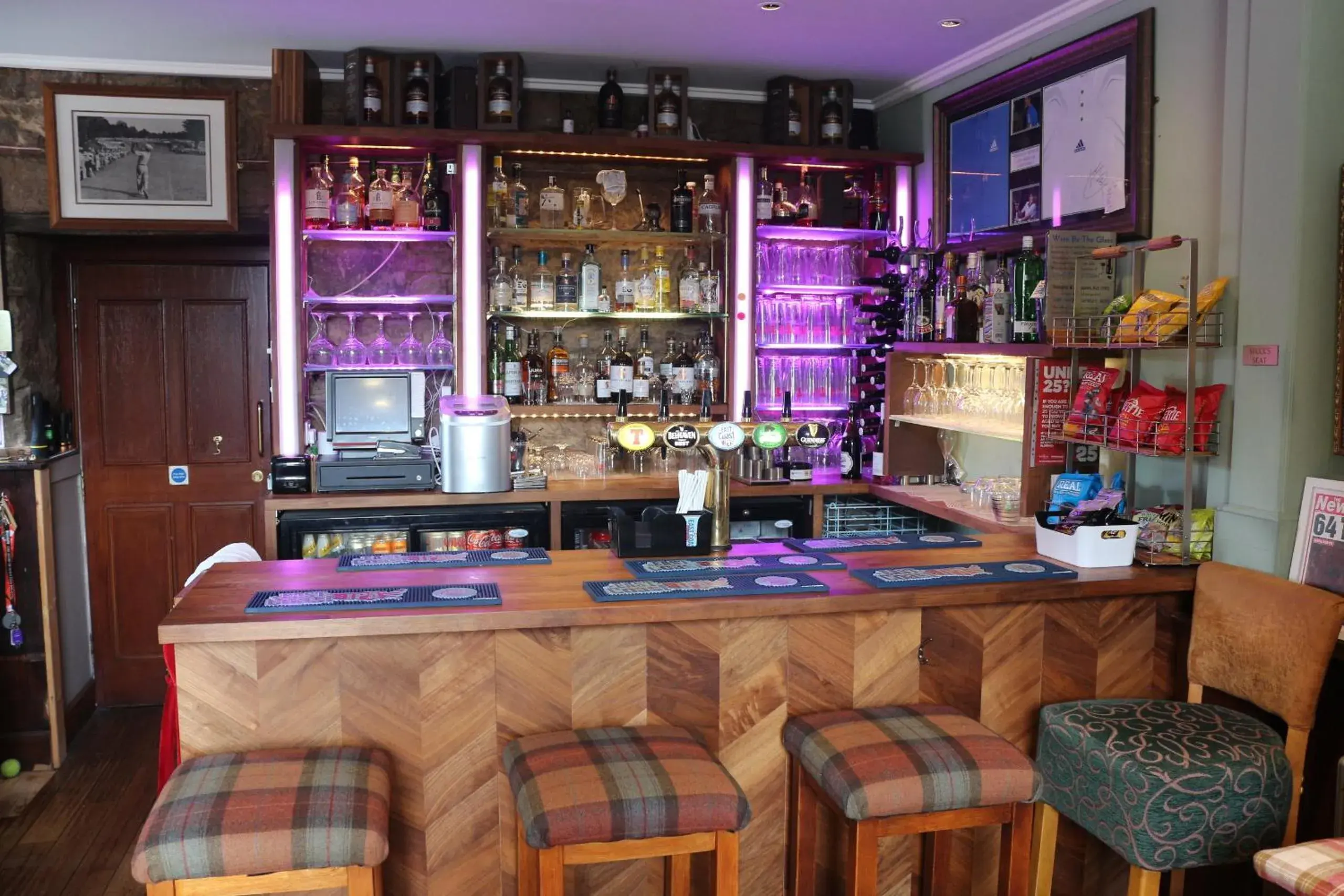 Lounge or bar in The Inn At Kingsbarns