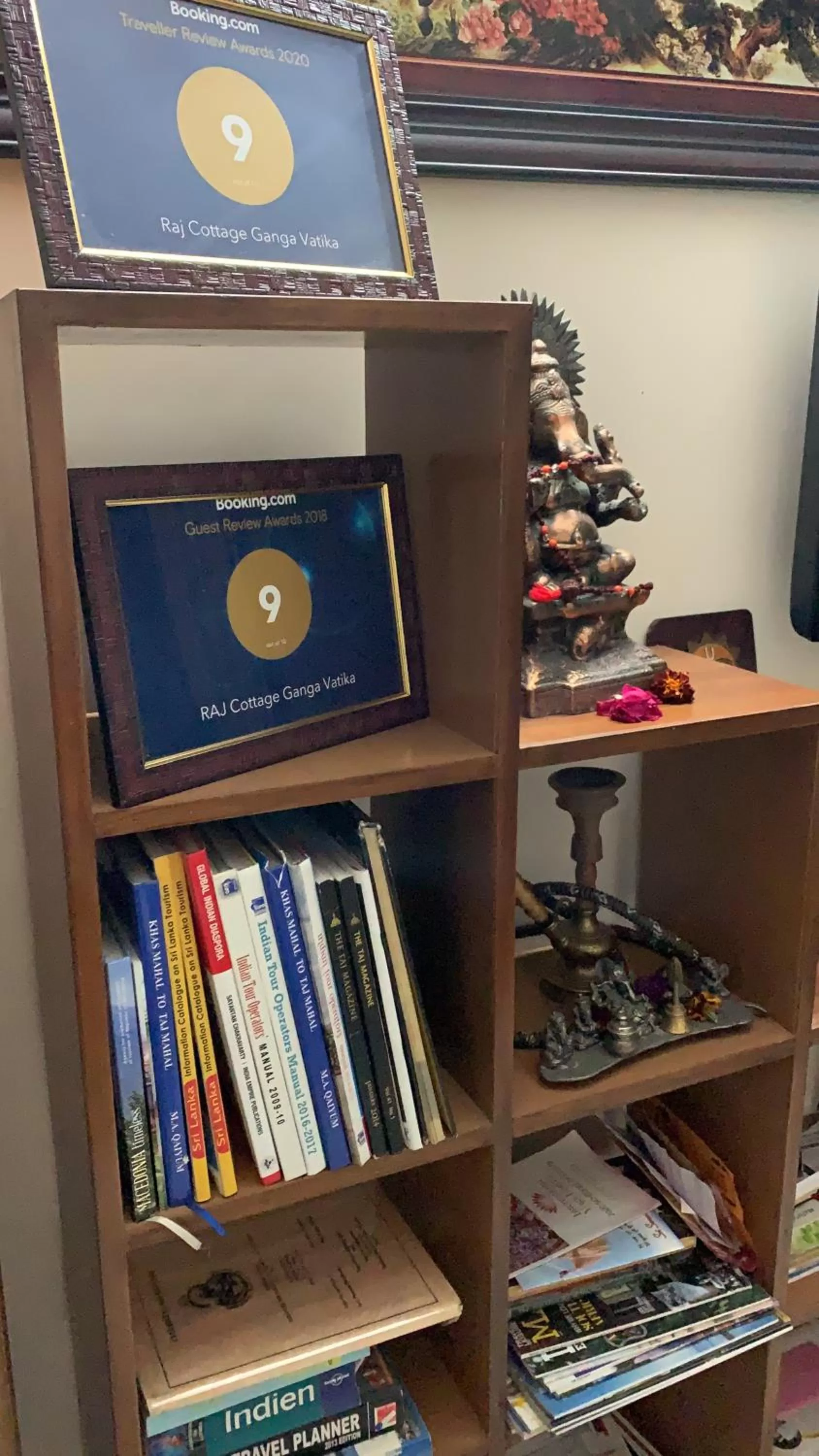 Raj Cottage Ganga Vatika