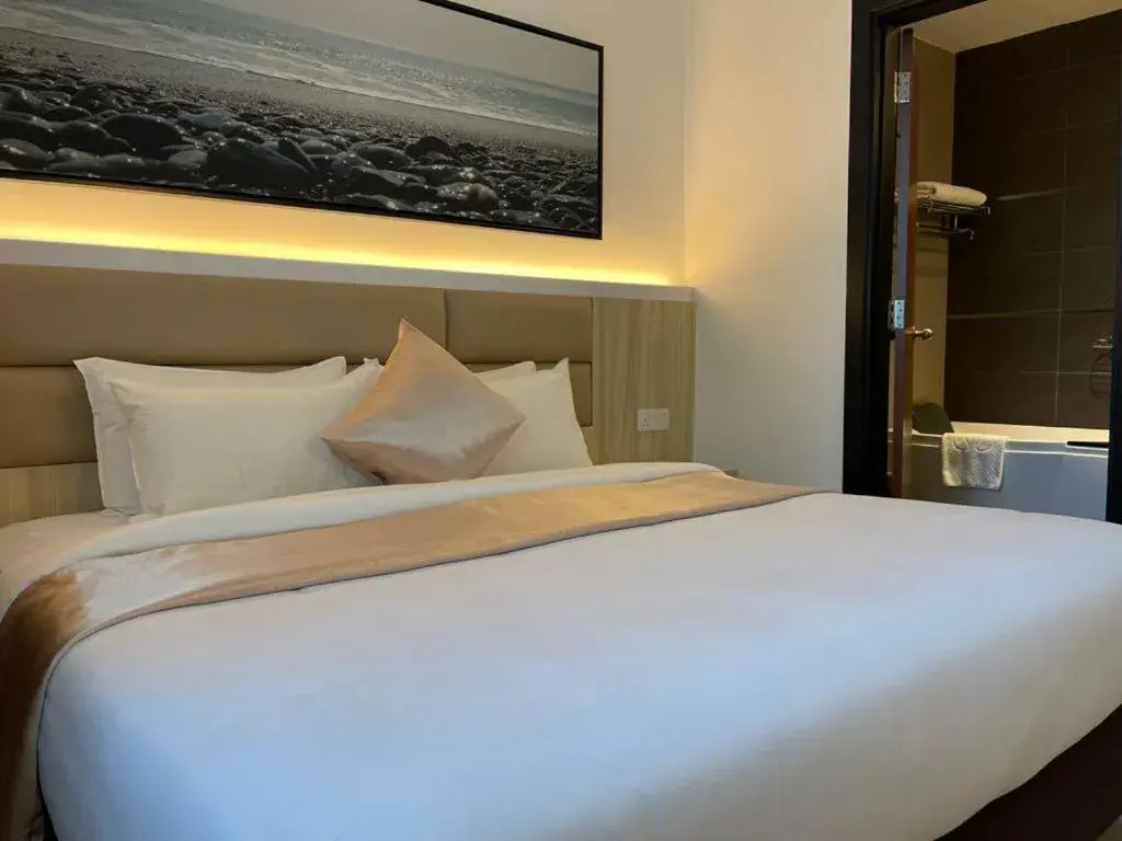 Bedroom, Bed in Amansari Residence Resort