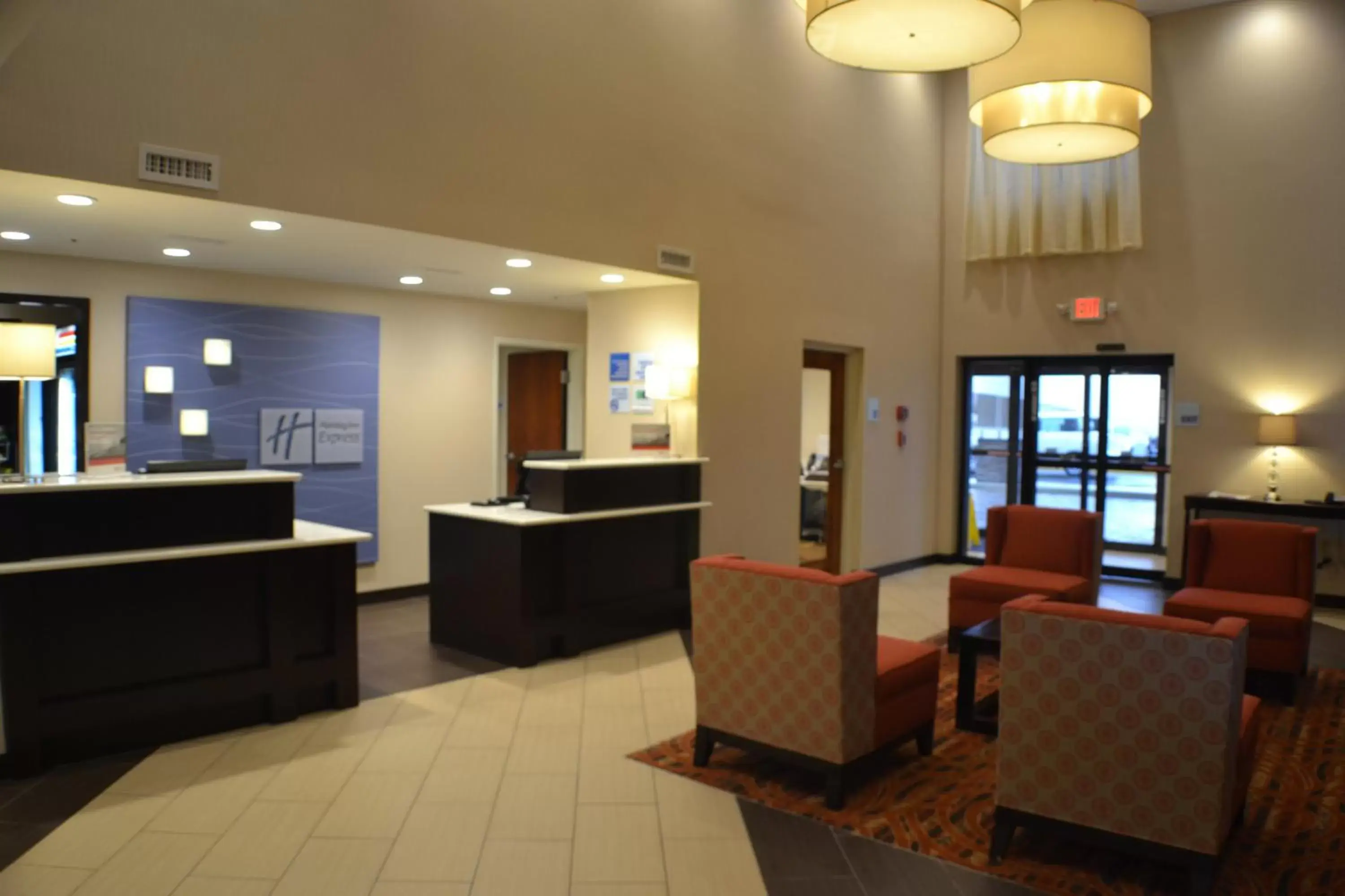 Property building, Lobby/Reception in Holiday Inn Express Hotel & Suites Indianapolis W - Airport Area, an IHG Hotel