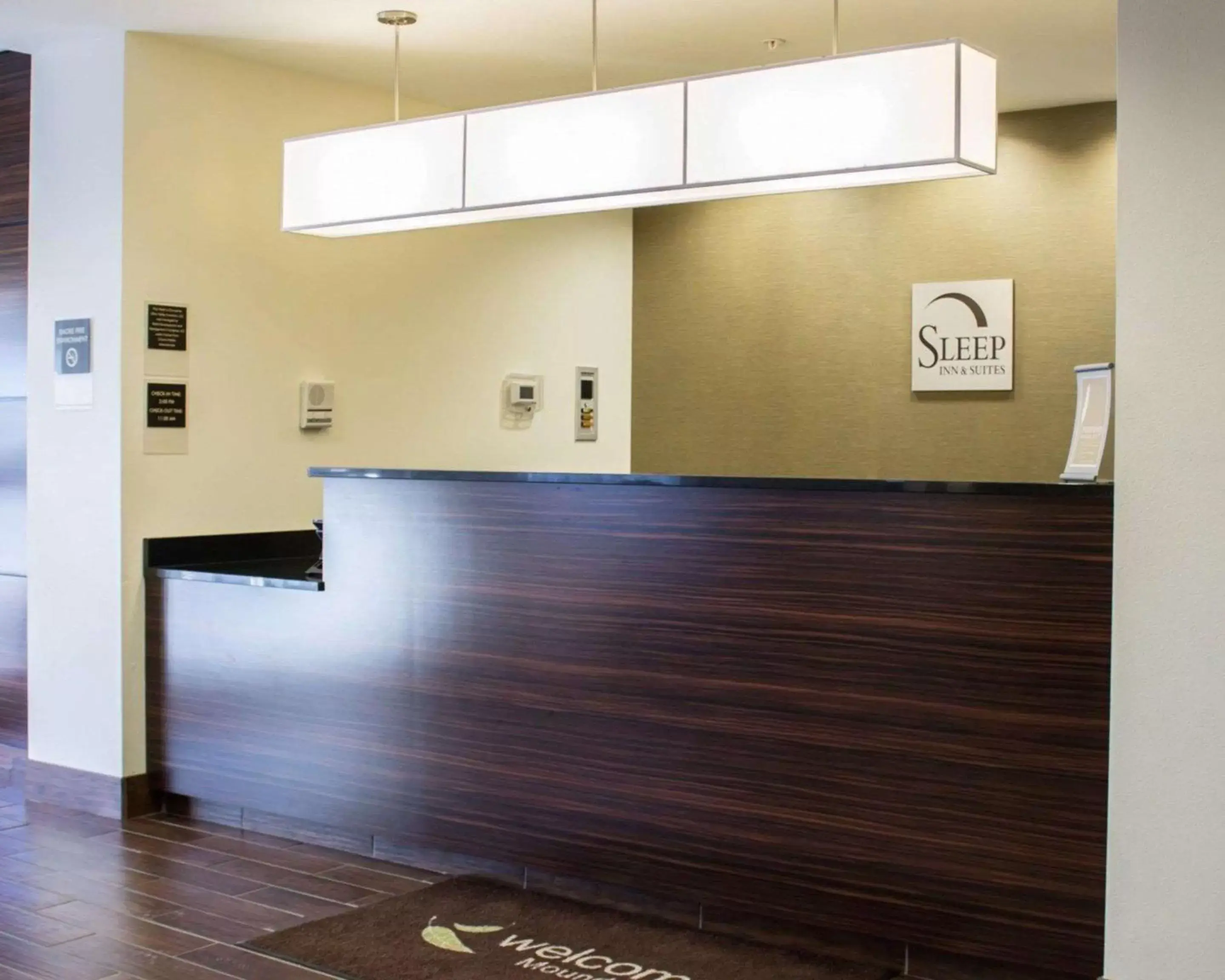 Lobby or reception in Sleep Inn & Suites Moundsville