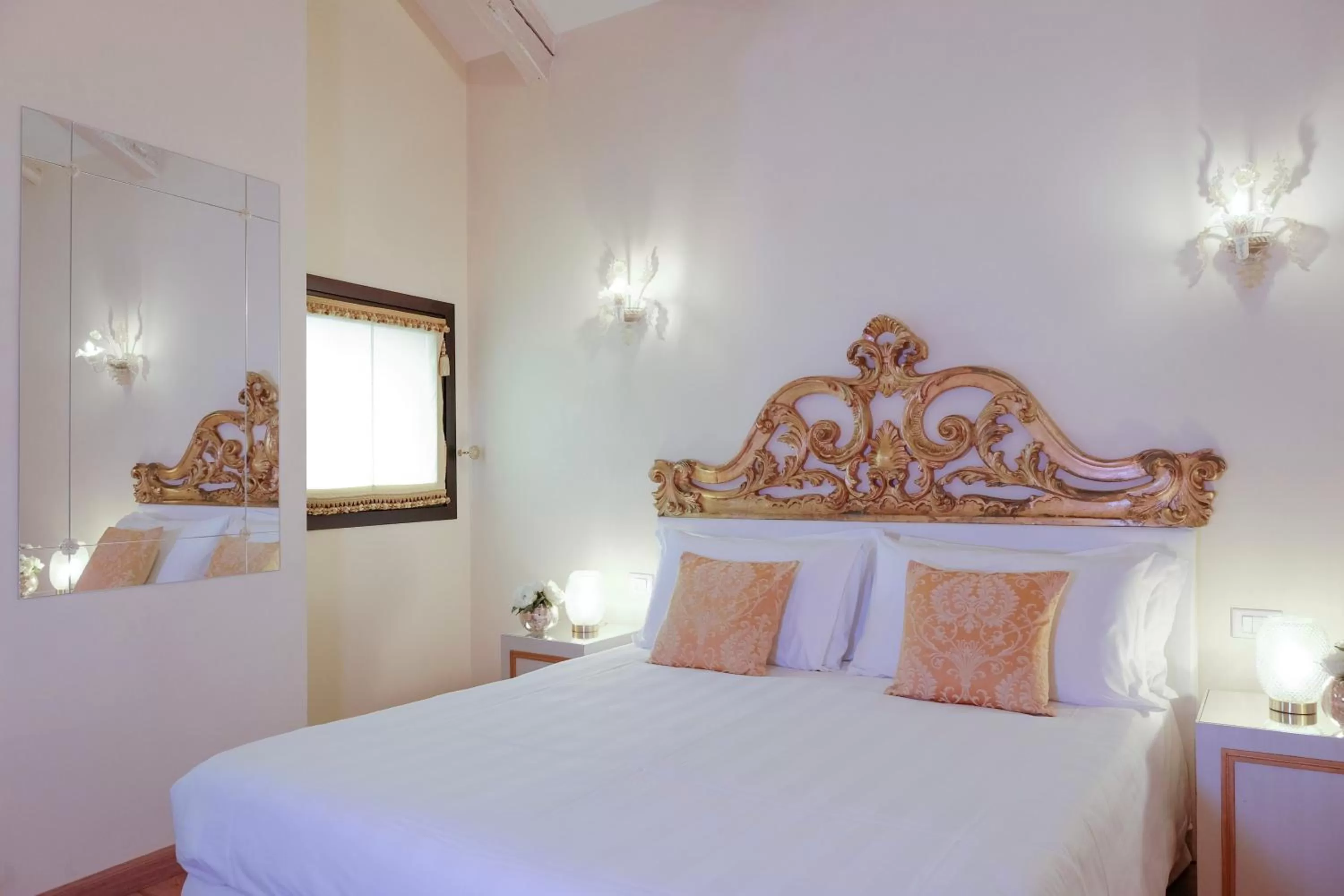 Bed in Relais Venezia