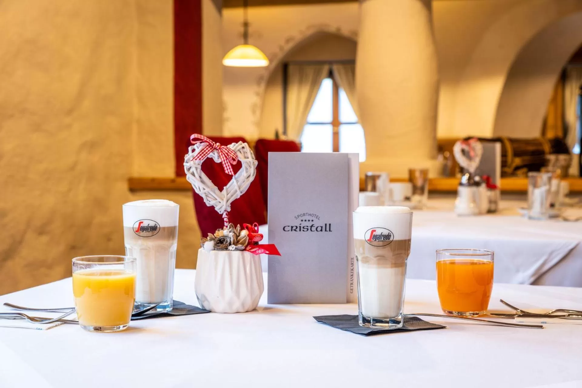 Breakfast in Sporthotel Cristall