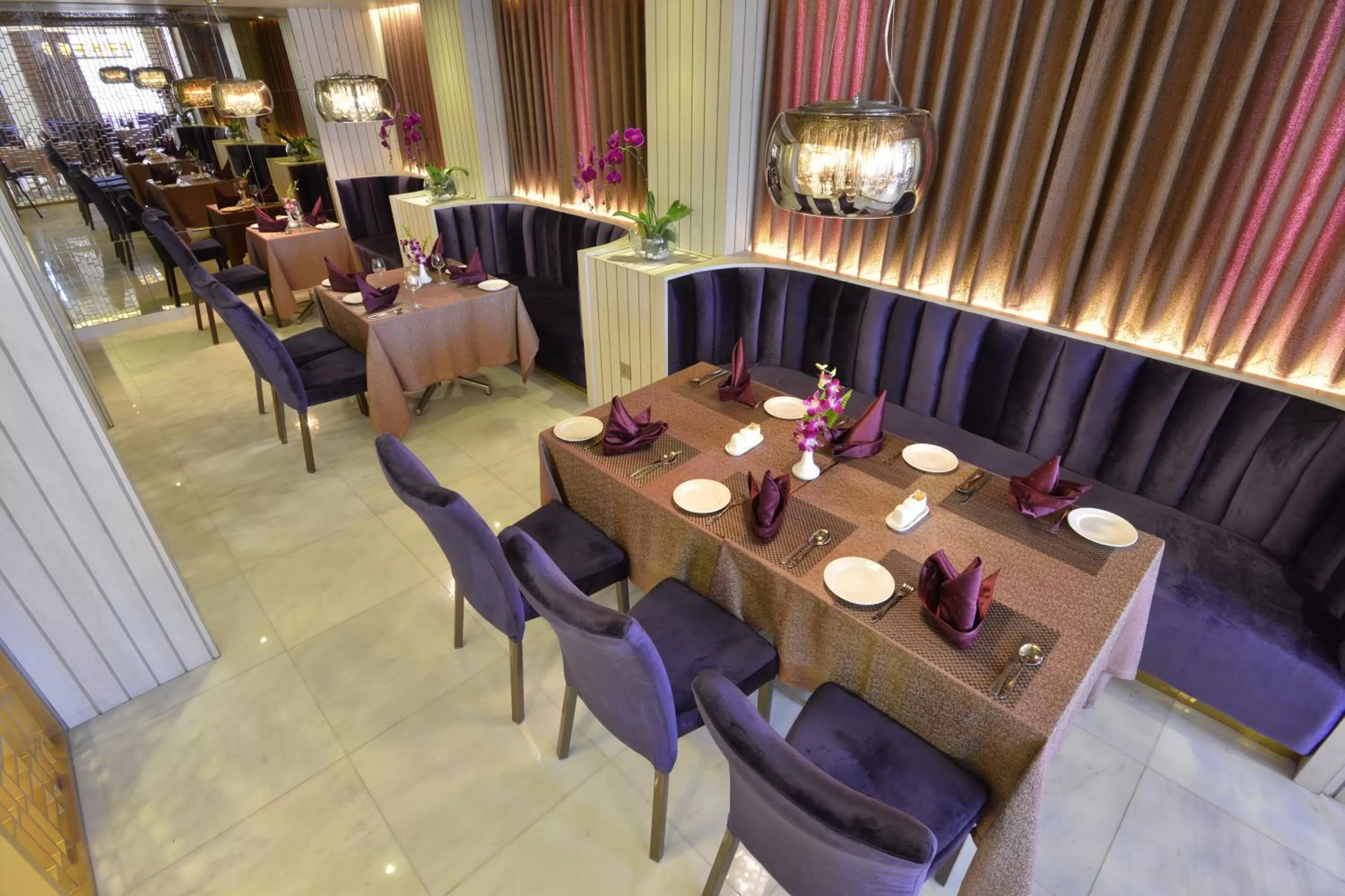 Restaurant/places to eat in Best Western Chinatown Hotel