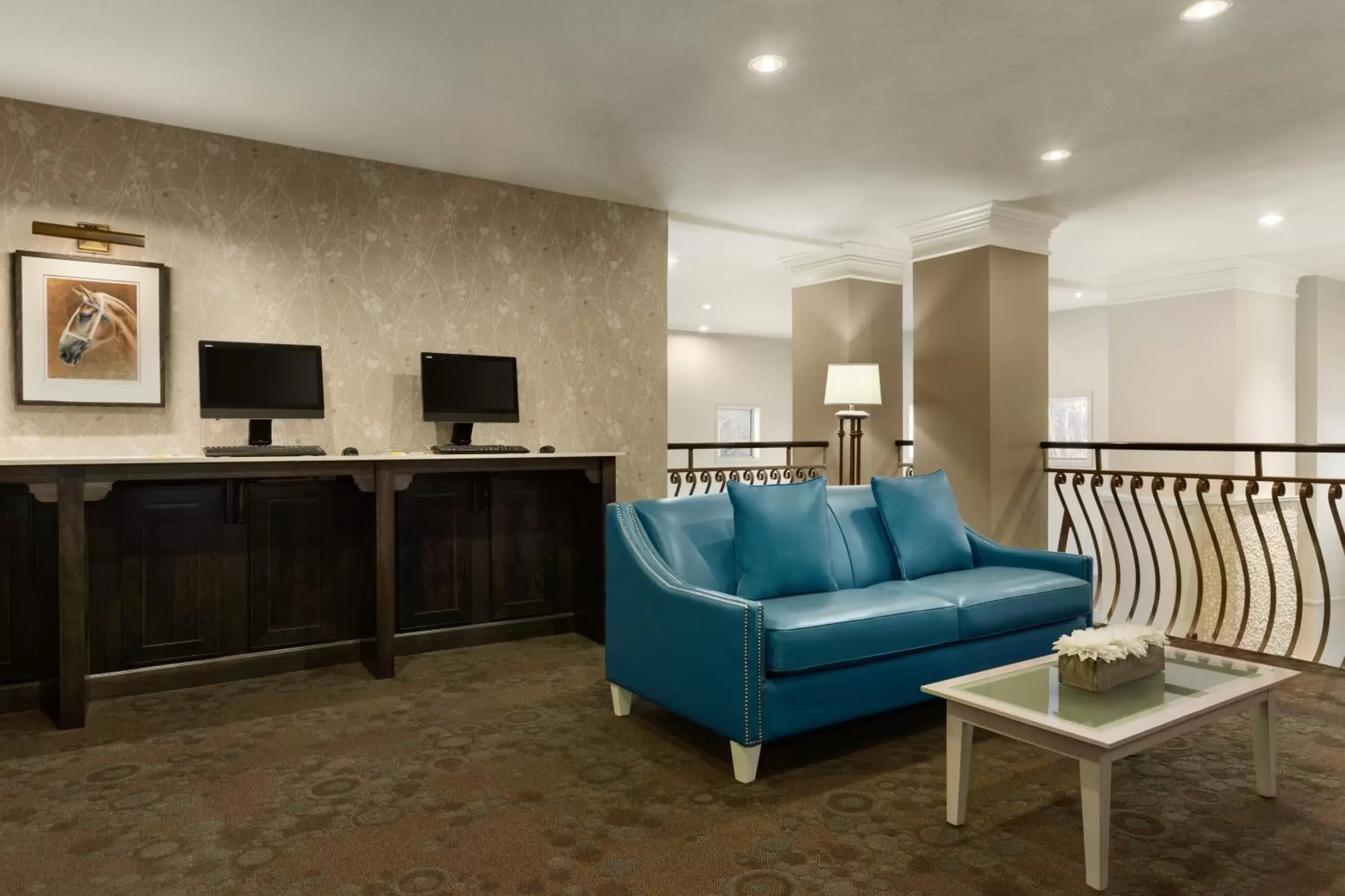 Seating Area in Days Inn & Suites by Wyndham Brandon