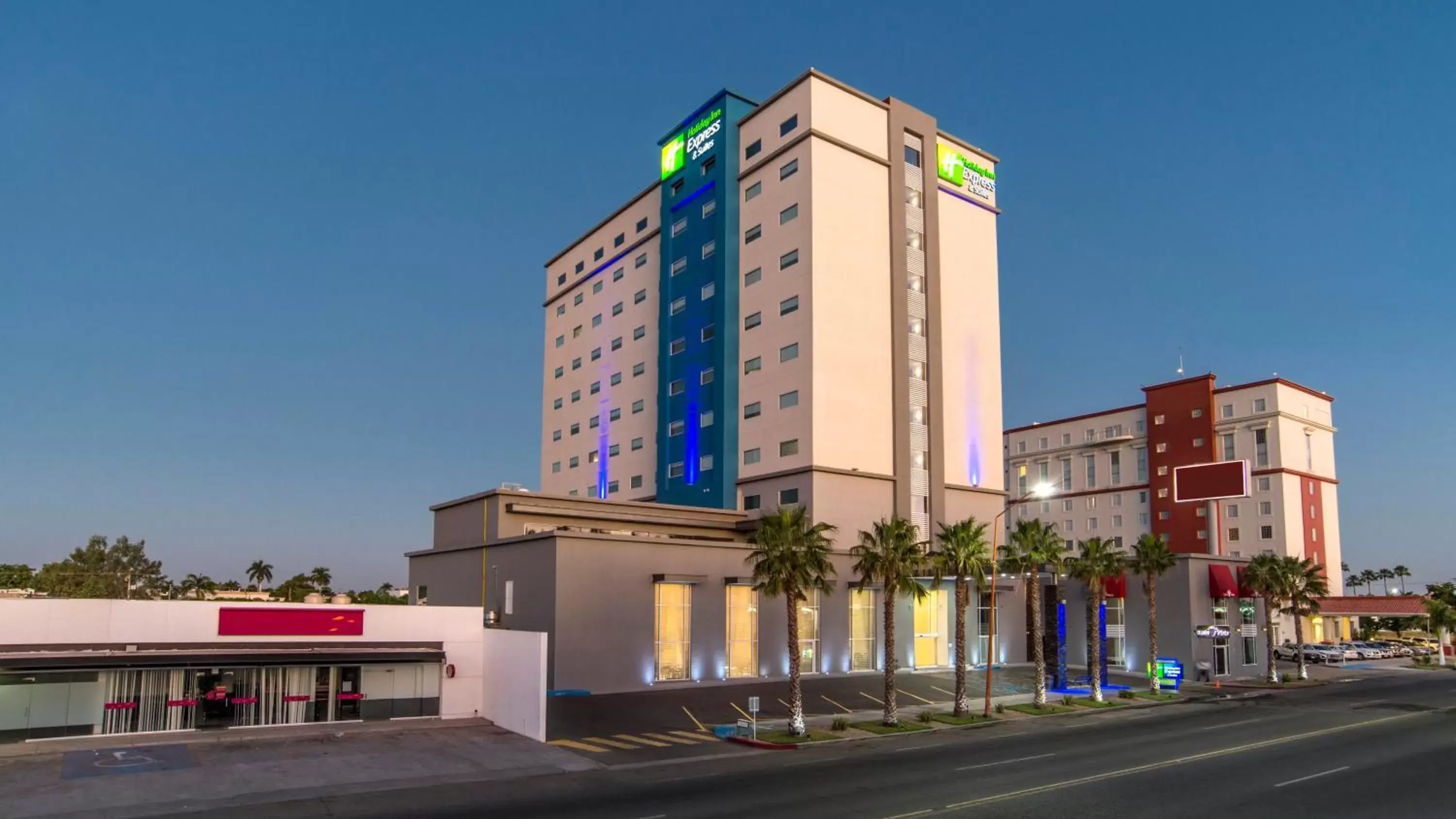 Property Building in Holiday Inn Express & Suites - Ciudad Obregon, an IHG Hotel